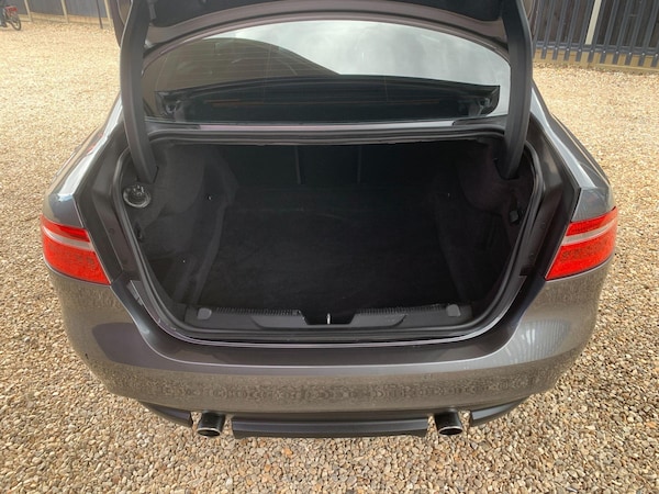 Used Jaguar XE 2017 for sale - 75626755: Photo 19