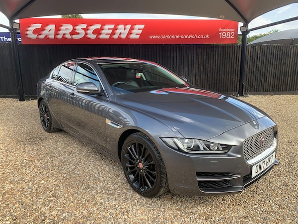 Used Jaguar XE 2017 for sale - 75626755: Photo 1