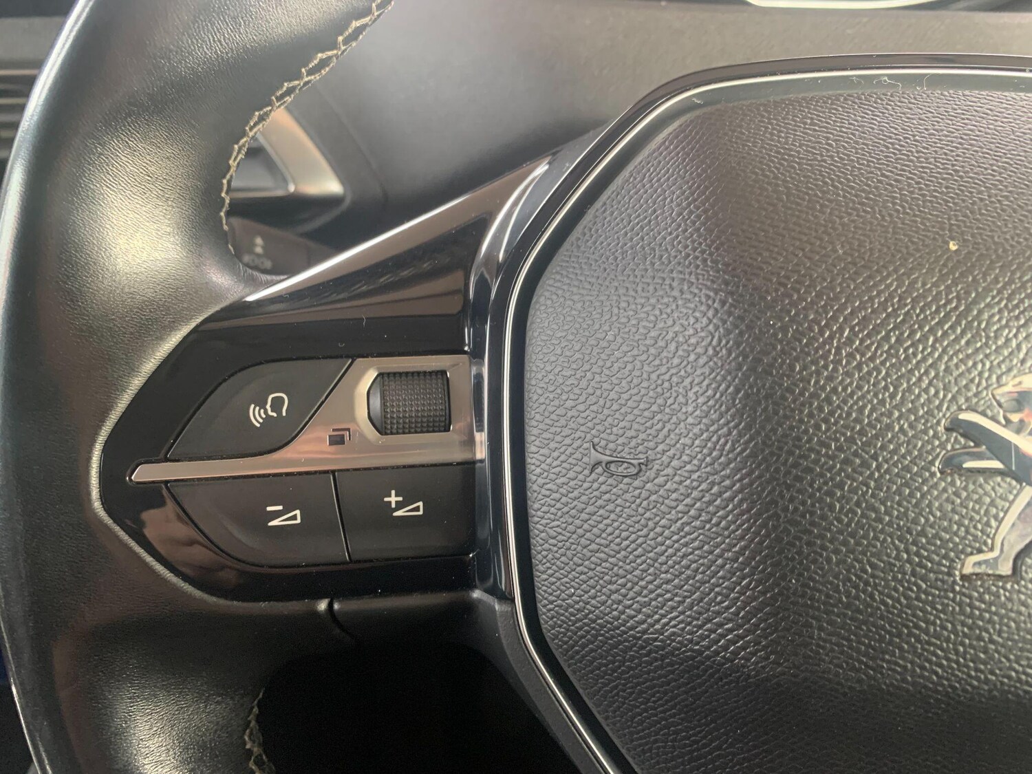 Used Peugeot 5008 2020 for sale - 76562394: Photo 15