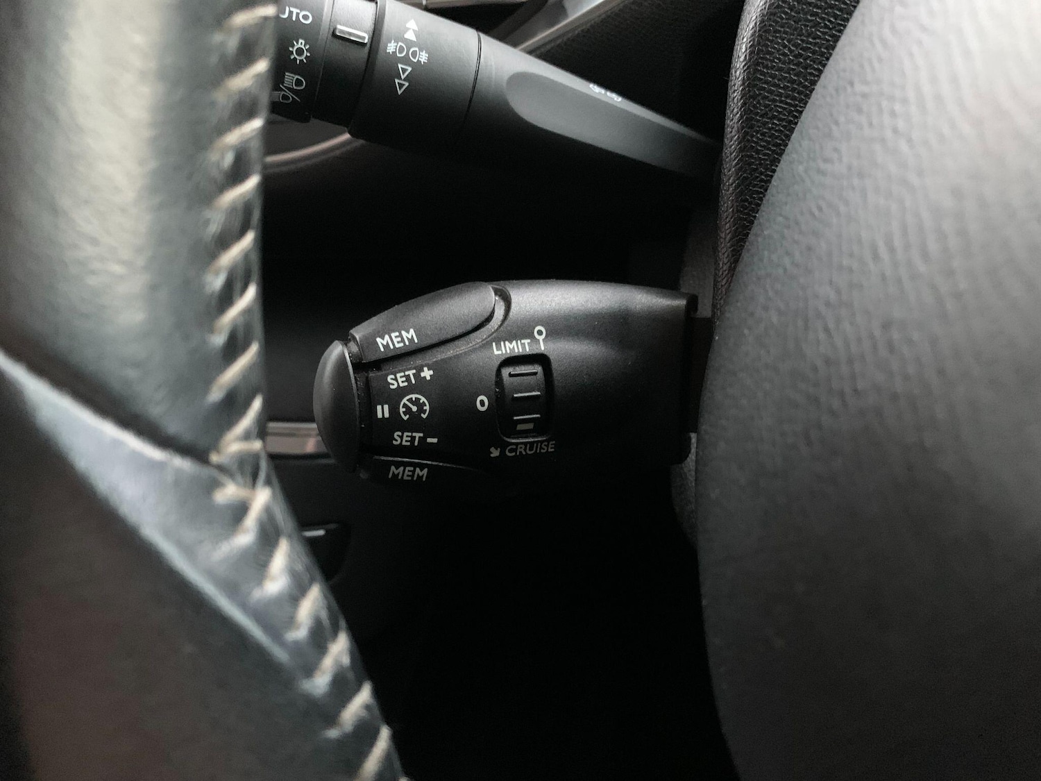 Used Peugeot 308 SW 2016 for sale - 76484883: Photo 18