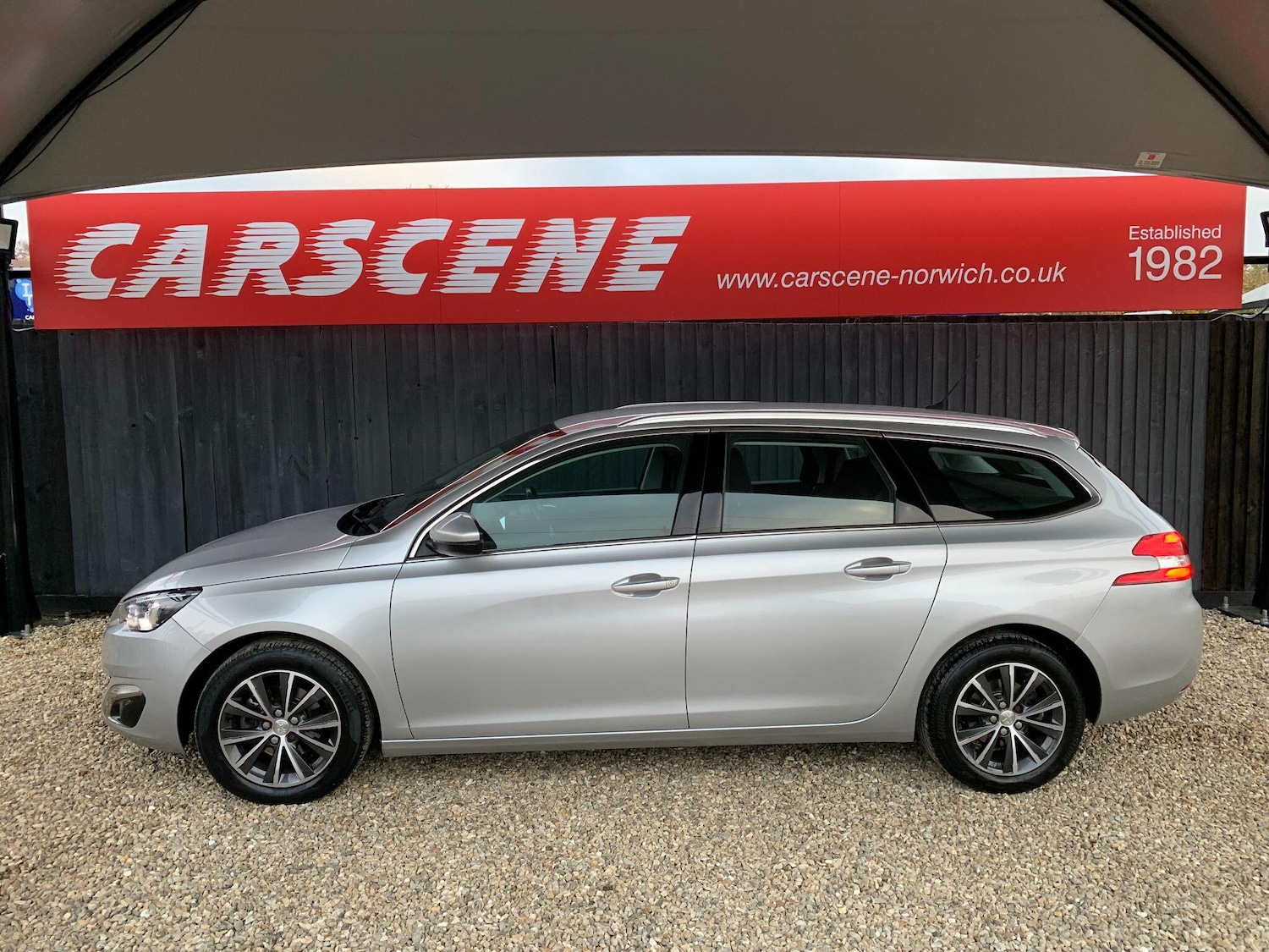 Used Peugeot 308 SW 2016 for sale - 76484883: Photo 9