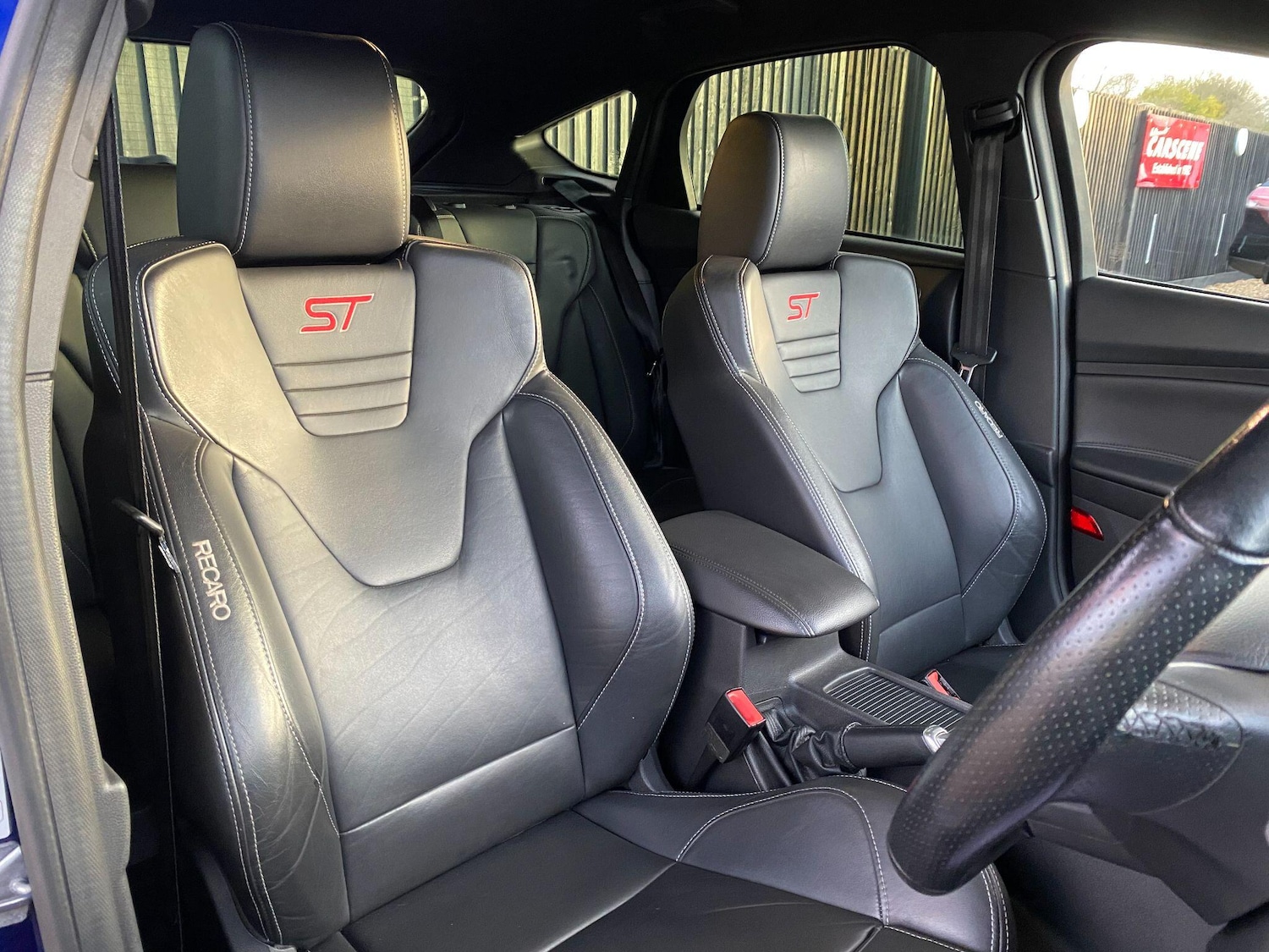 Used Ford Focus 2017 for sale - 76849937: Photo 20