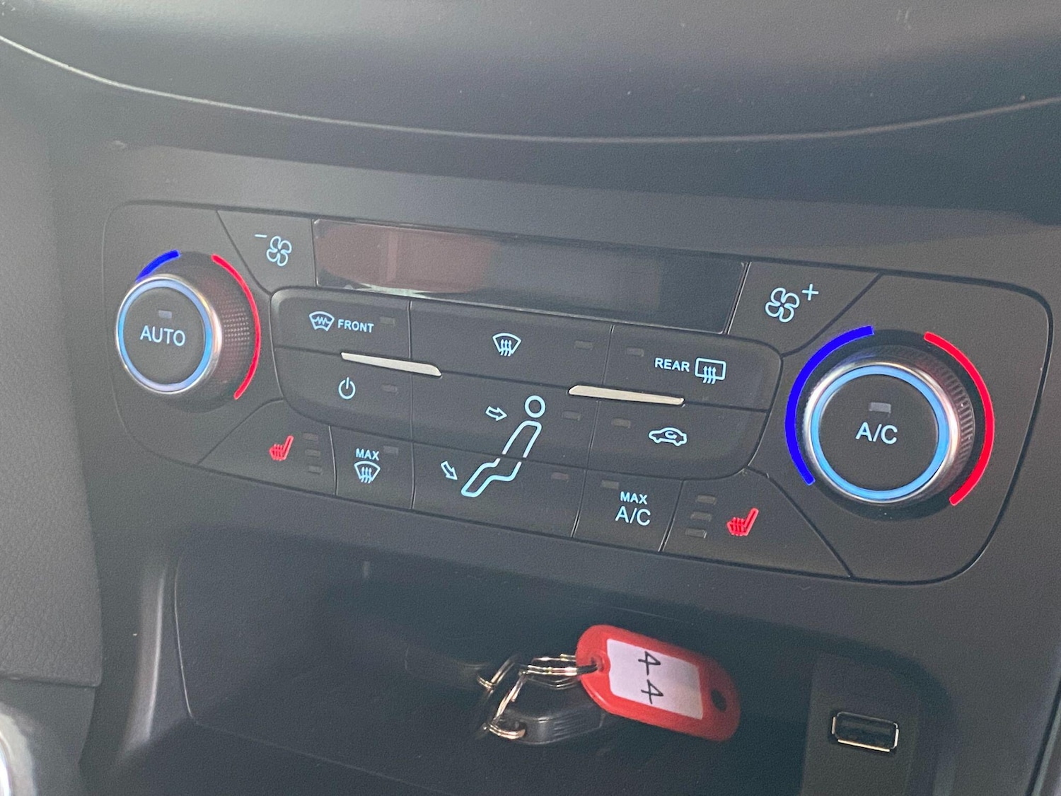 Used Ford Focus 2017 for sale - 76849937: Photo 40