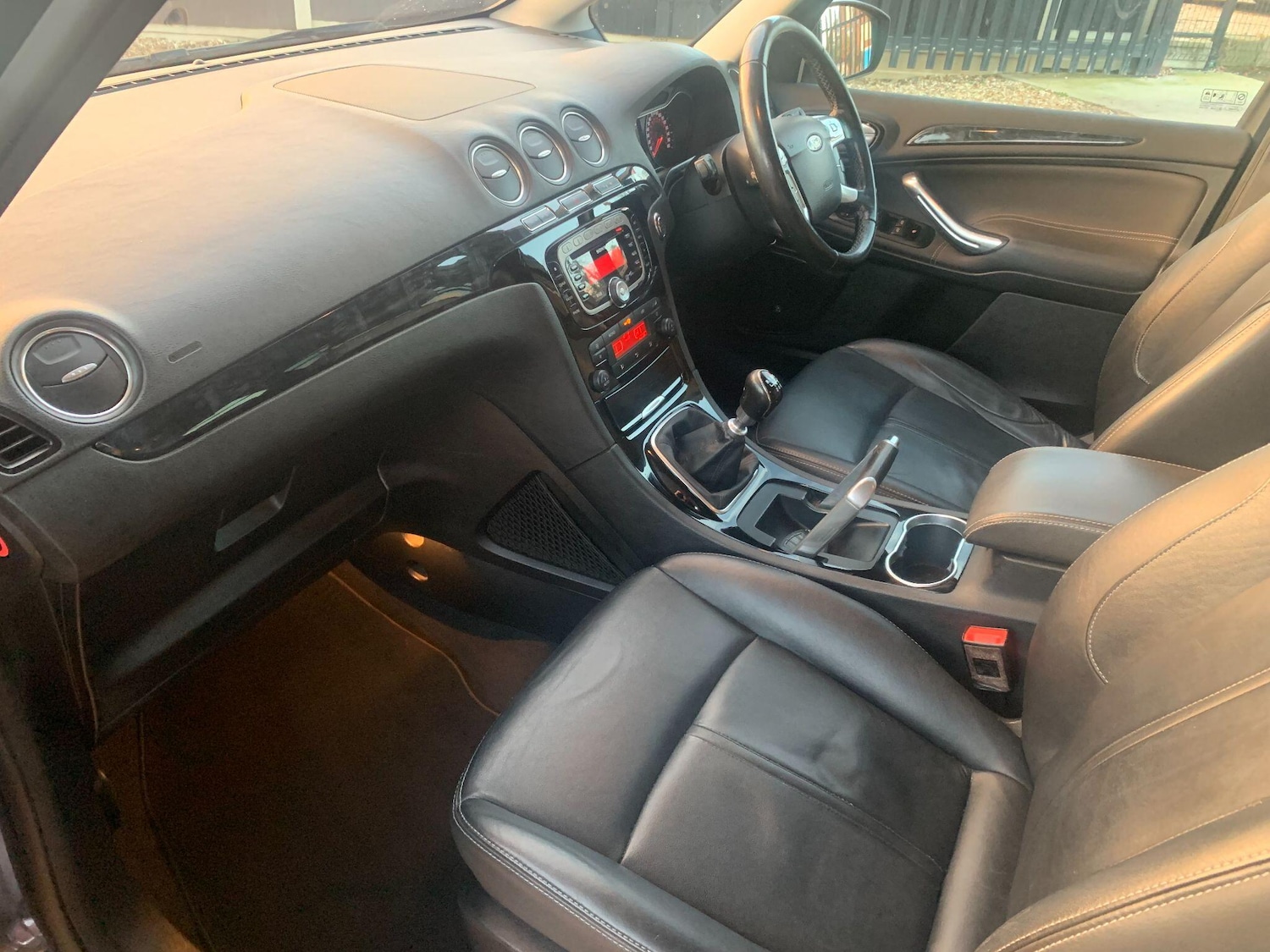 Used Ford Galaxy 2014 for sale - 76572377: Photo 24