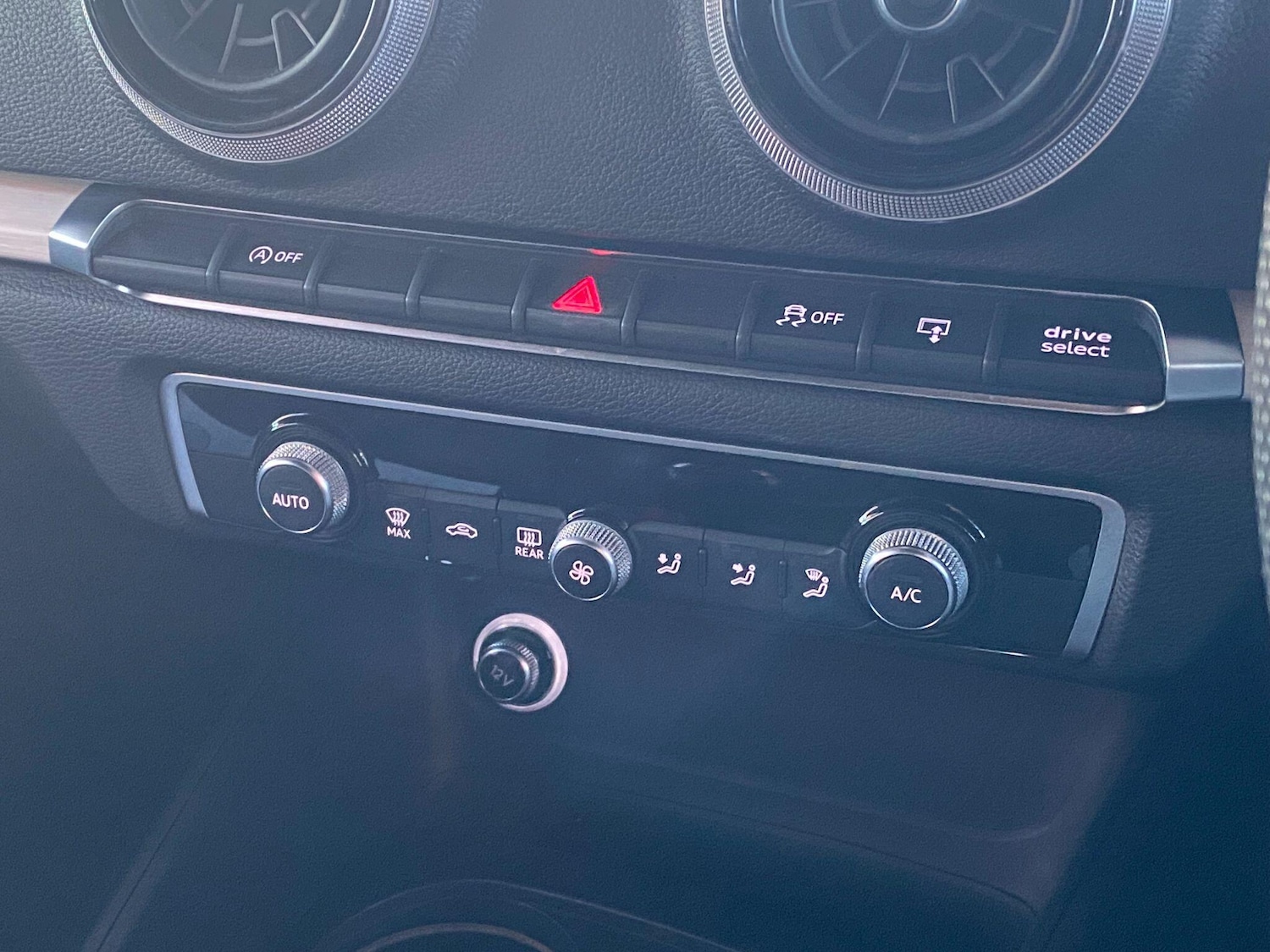 Used Audi A3 2017 for sale - 76800977: Photo 38