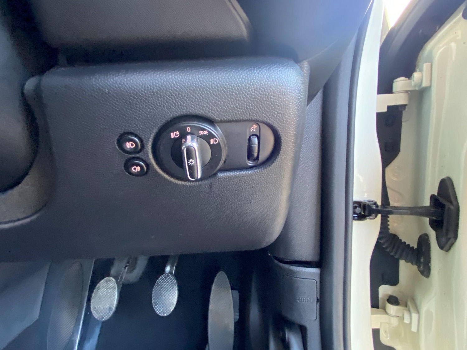 Vehicle 19