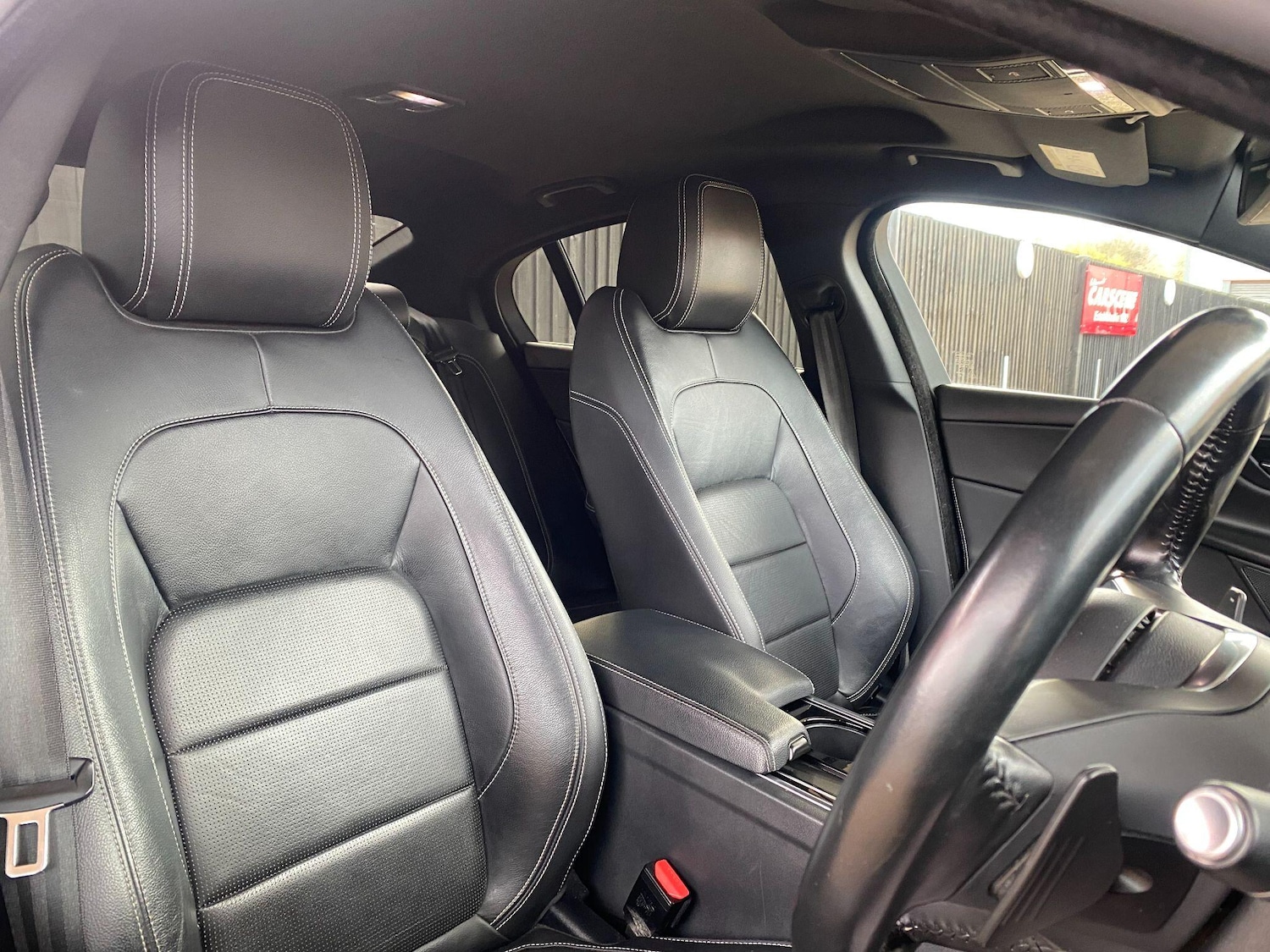 Used Jaguar XE 2016 for sale - 76824108: Photo 23