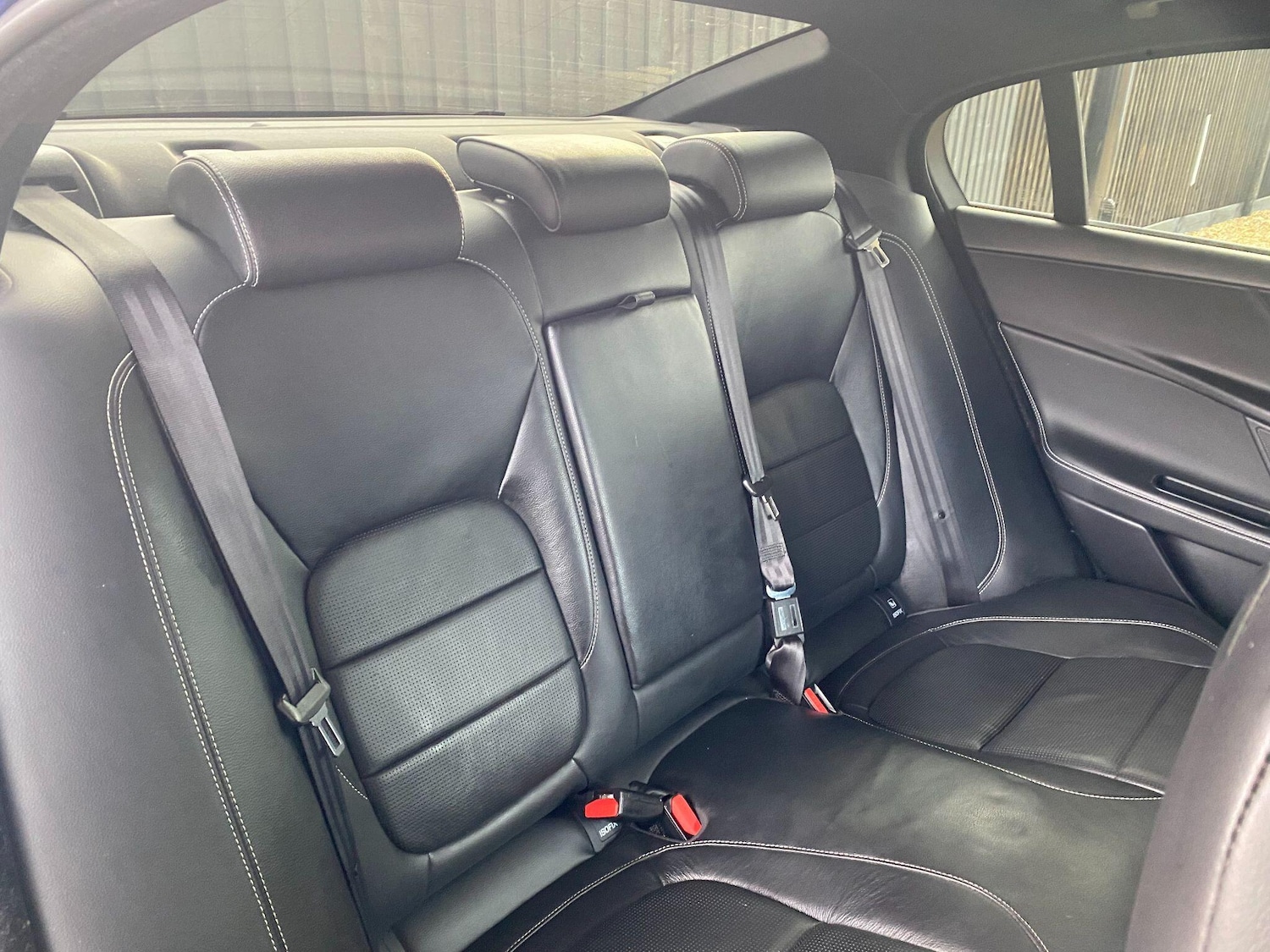 Used Jaguar XE 2016 for sale - 76824108: Photo 24