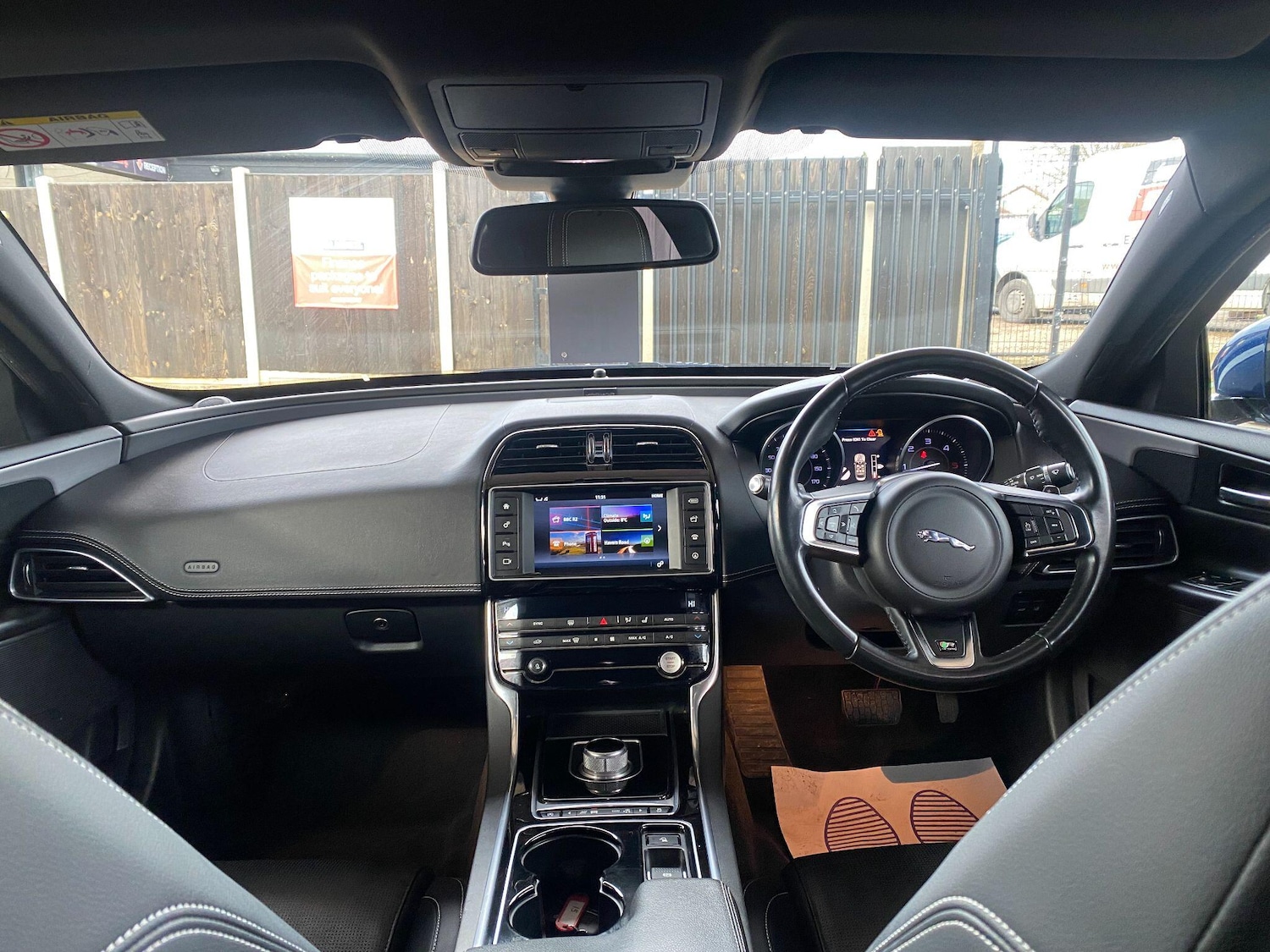 Used Jaguar XE 2016 for sale - 76824108: Photo 25