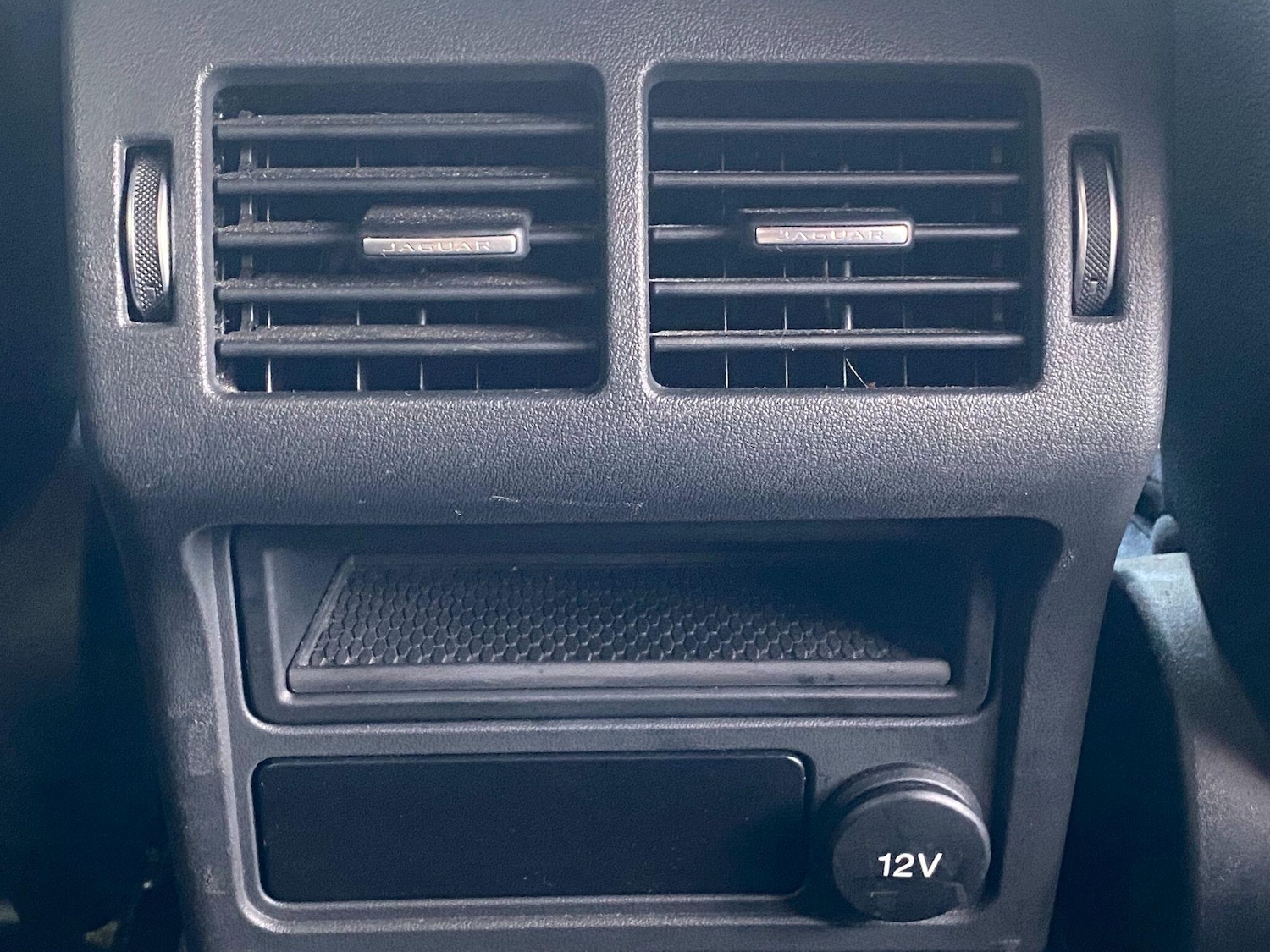 Used Jaguar XE 2016 for sale - 76824108: Photo 49