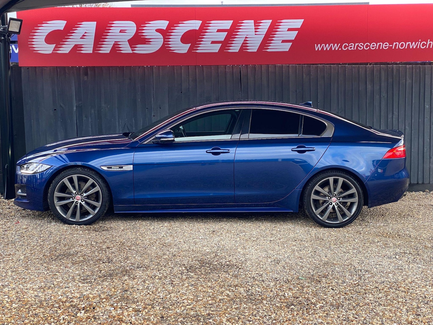 Used Jaguar XE 2016 for sale - 76824108: Photo 7