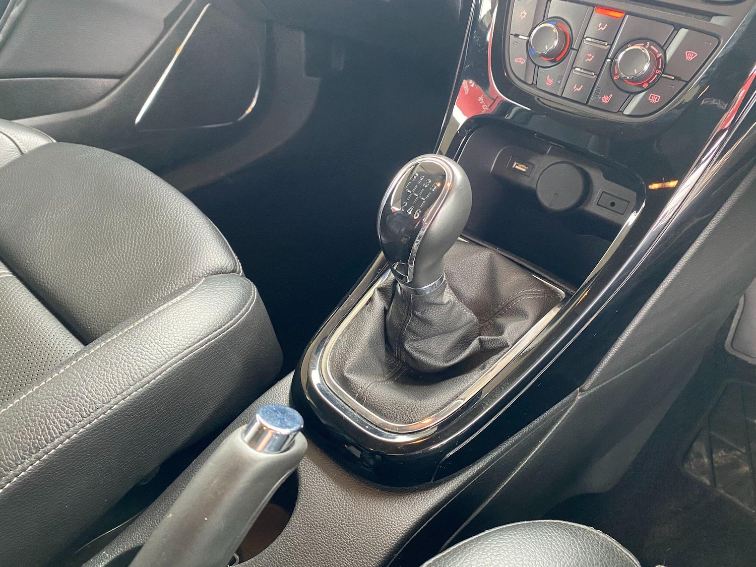 Used Vauxhall Astra GTC 2017 for sale - 77624901: Photo 36