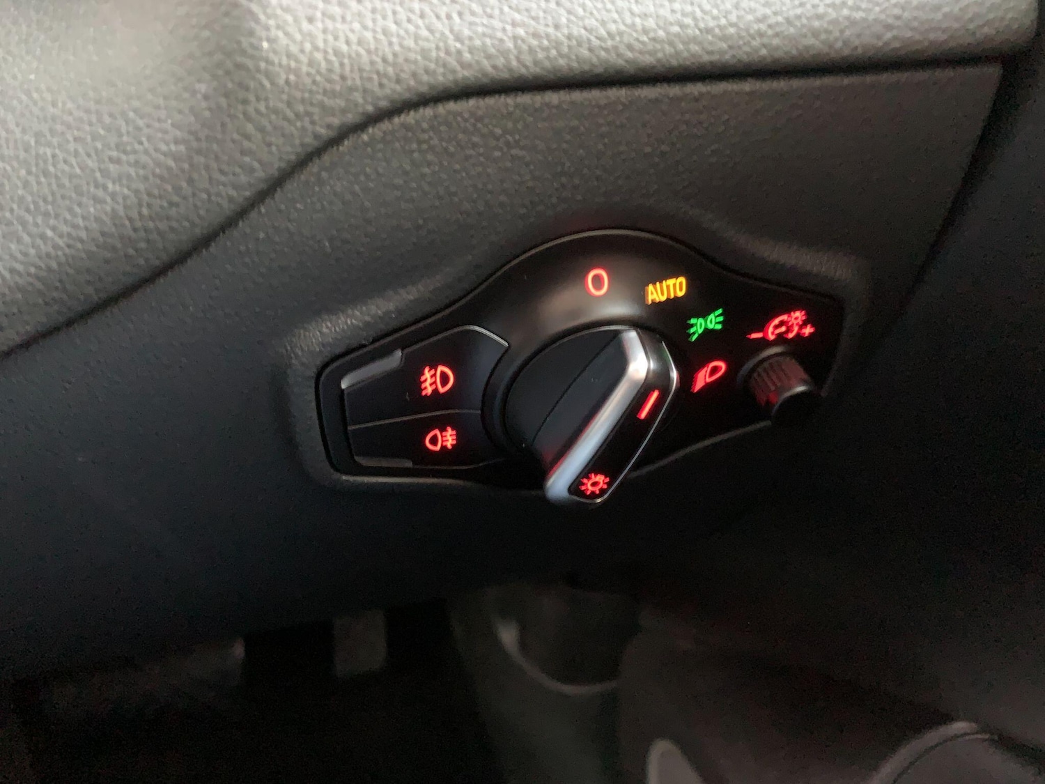 Used Audi Q5 2015 for sale - 76484881: Photo 24