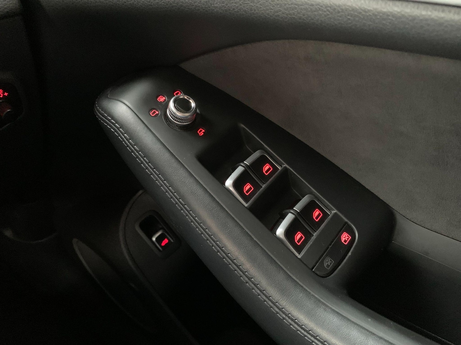 Used Audi Q5 2015 for sale - 76484881: Photo 26