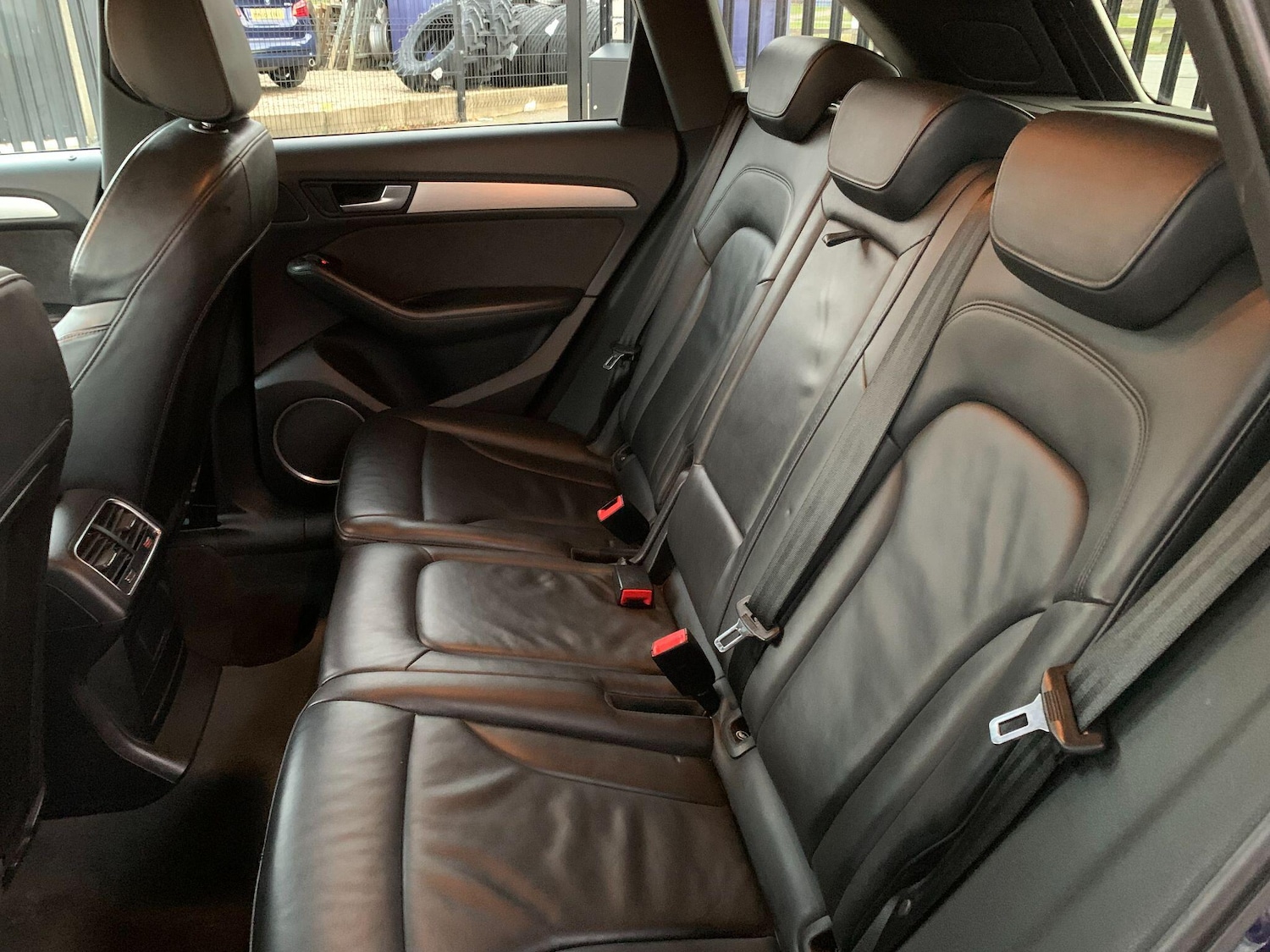 Used Audi Q5 2015 for sale - 76484881: Photo 38