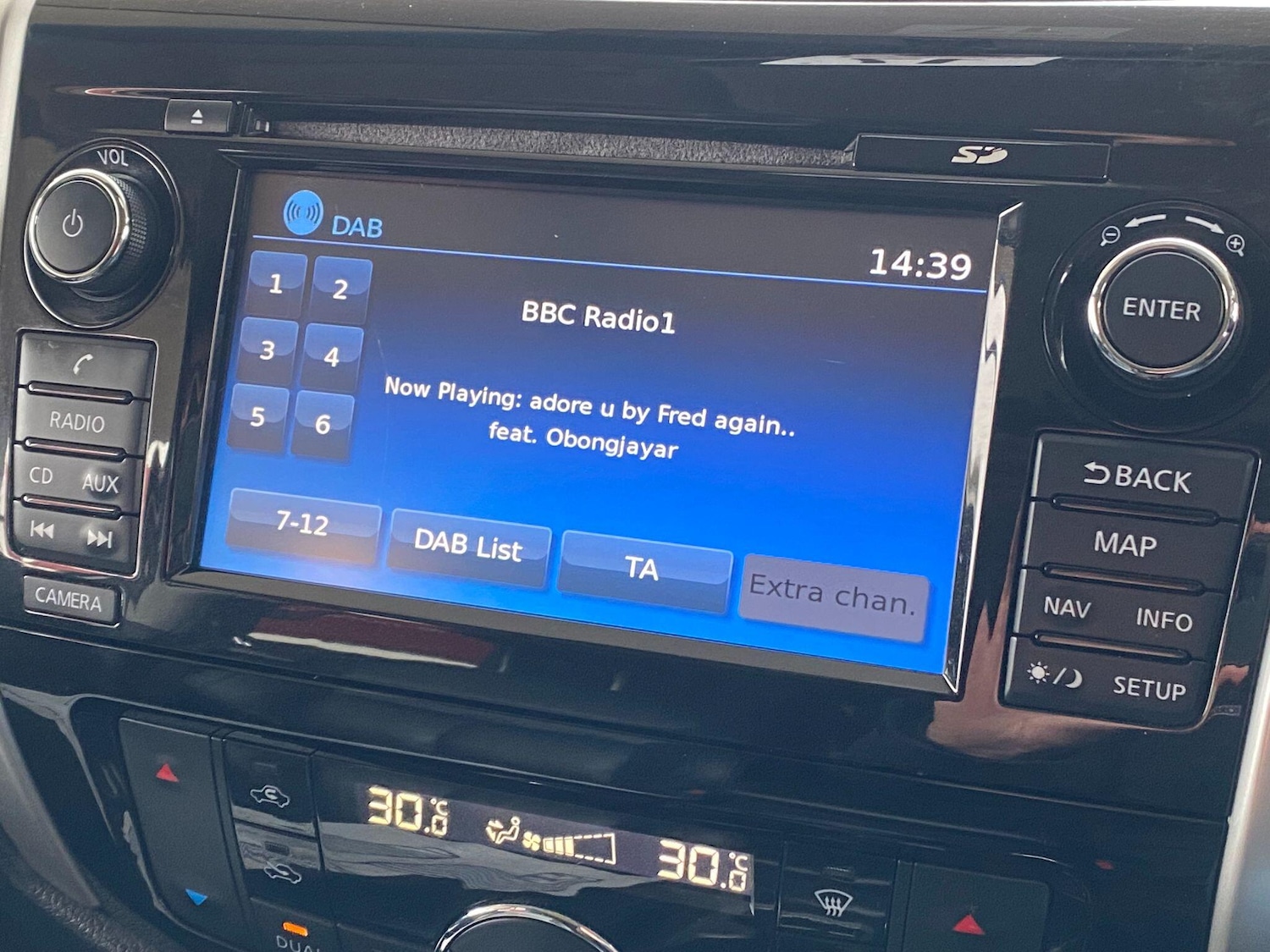 Used Nissan Navara 2017 for sale - 77574961: Photo 28