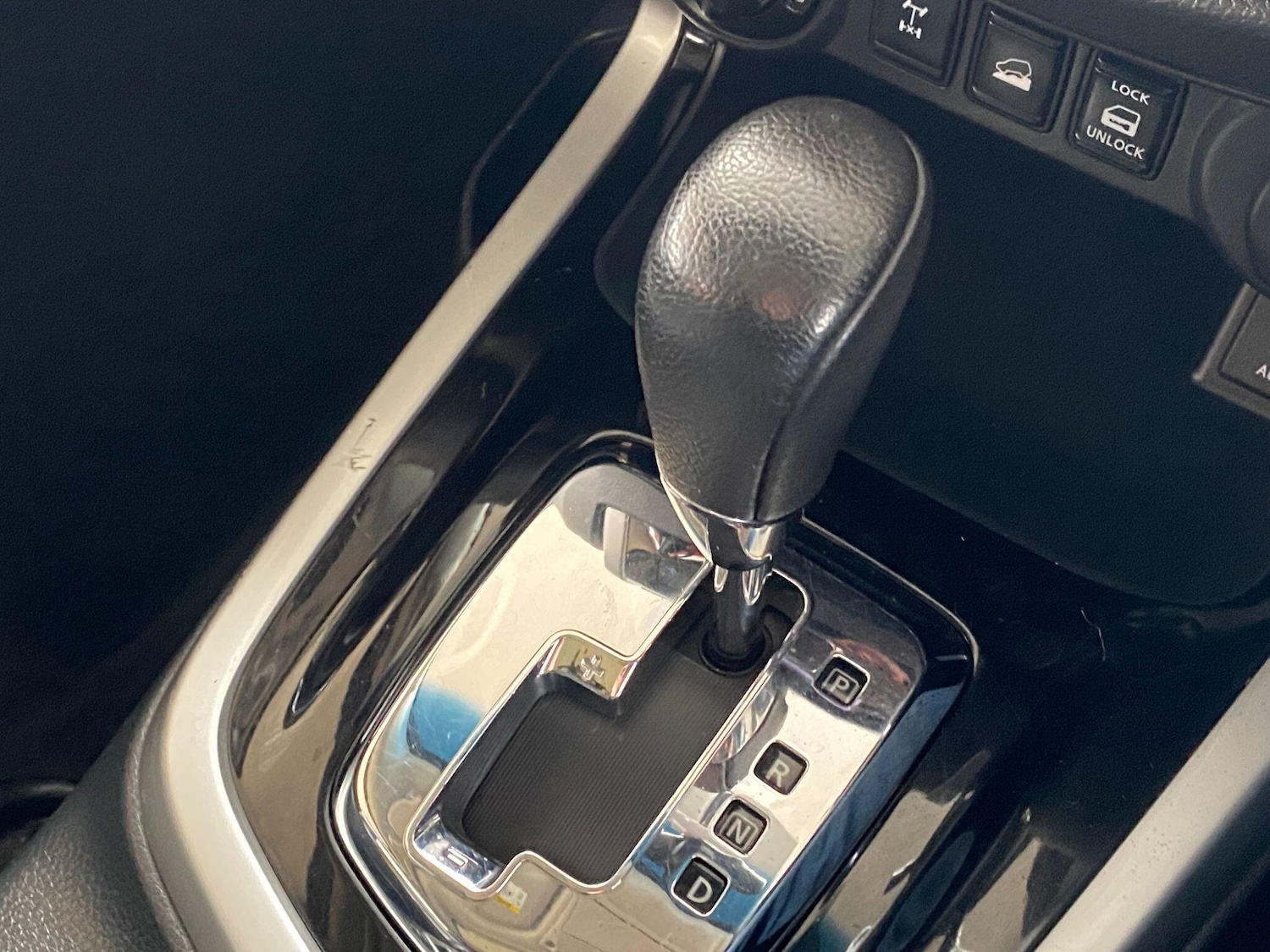 Used Nissan Navara 2017 for sale - 77574961: Photo 34