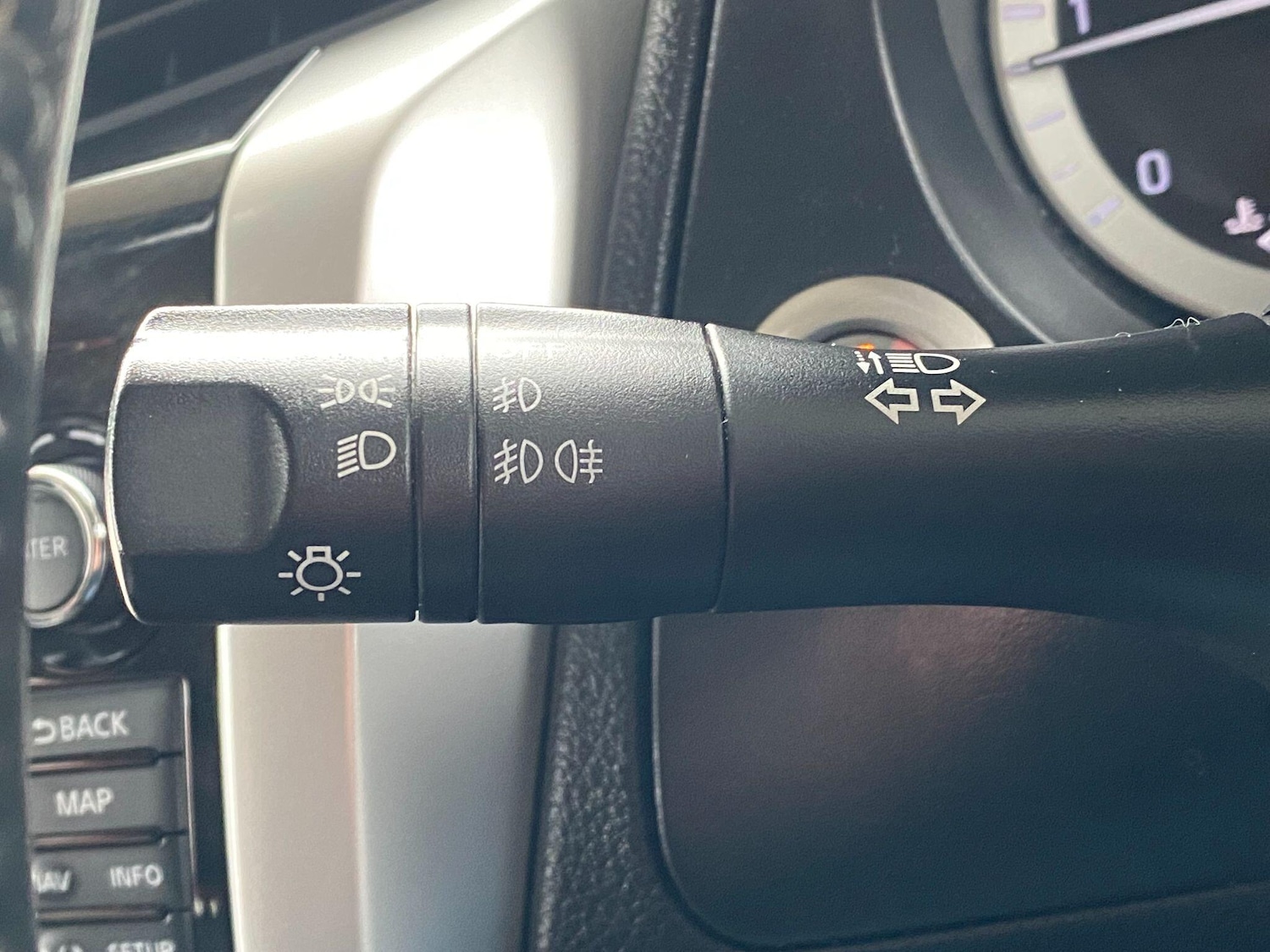 Used Nissan Navara 2017 for sale - 77574961: Photo 38