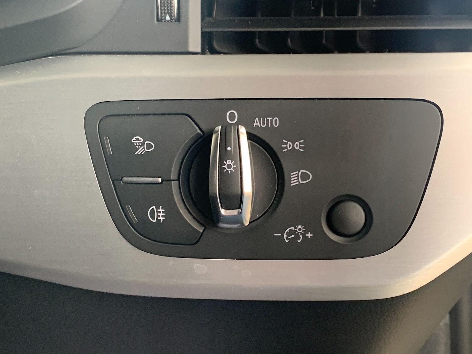 Used Audi A4 Avant 2019 for sale - 76306481: Photo 23