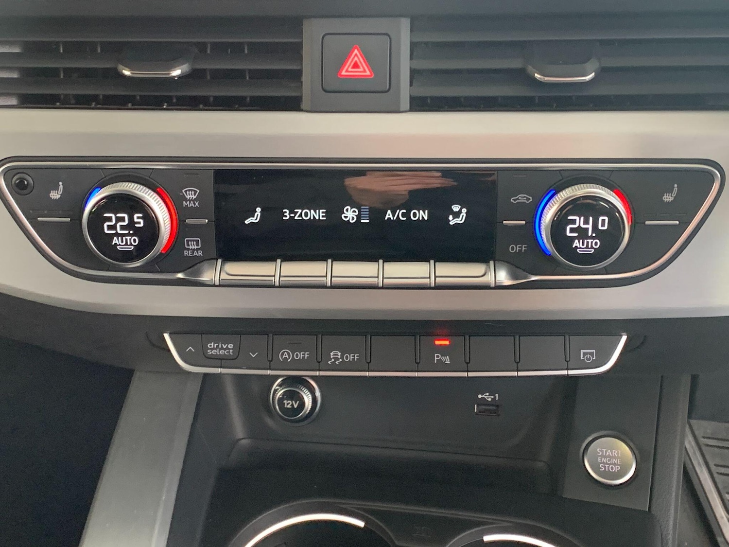 Used Audi A4 Avant 2019 for sale - 76306481: Photo 31