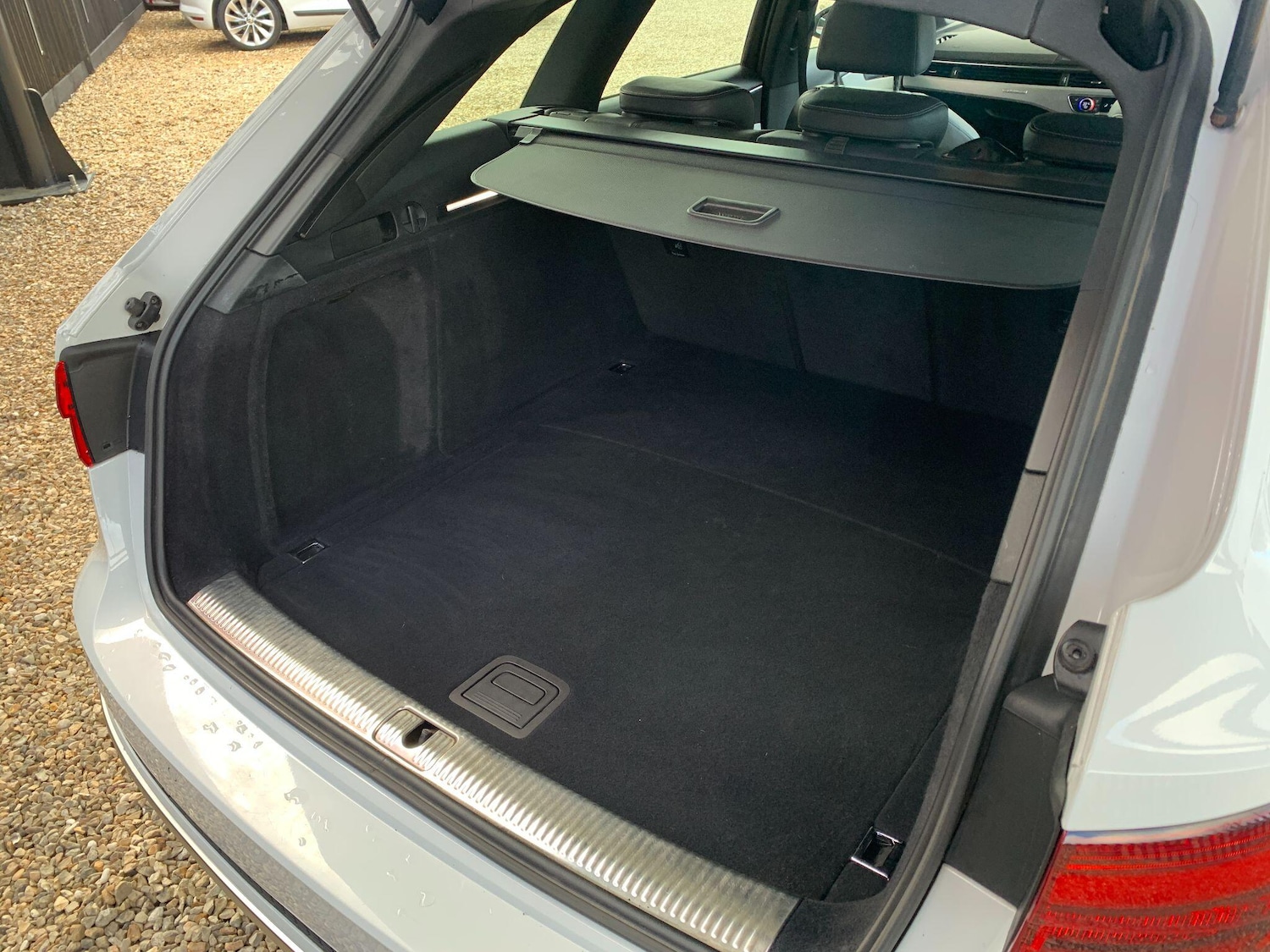 Used Audi A4 Avant 2019 for sale - 76306481: Photo 43