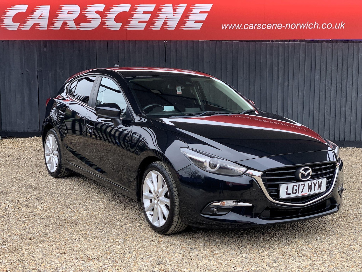 Used Mazda Mazda3 2017 for sale - 76307770: Photo 1