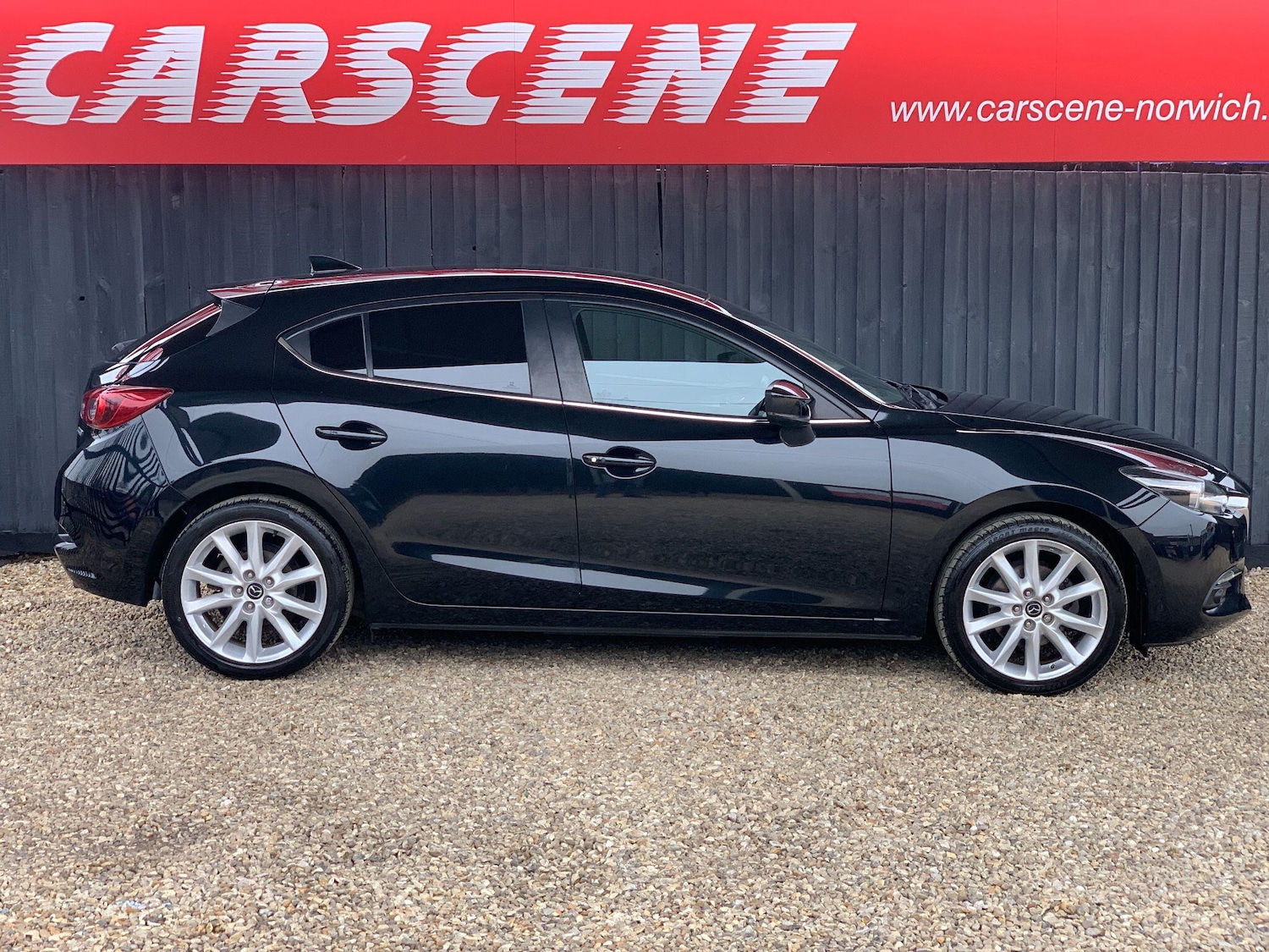 Used Mazda Mazda3 2017 for sale - 76307770: Photo 10