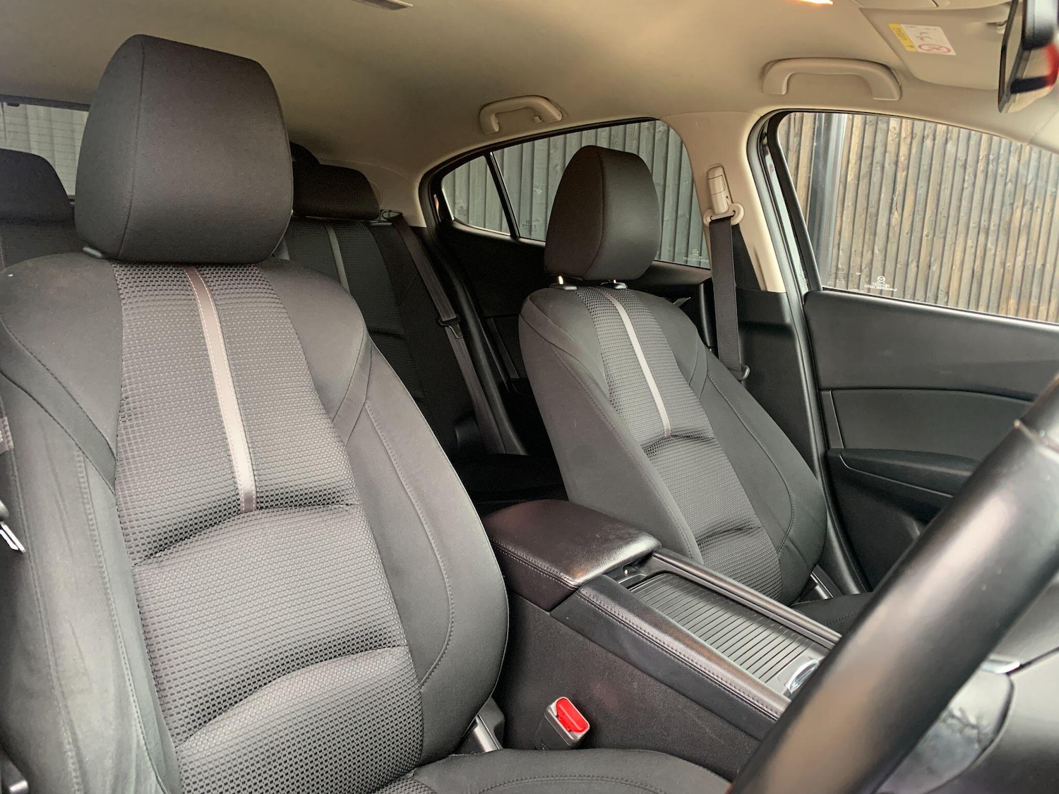 Used Mazda Mazda3 2017 for sale - 76307770: Photo 20