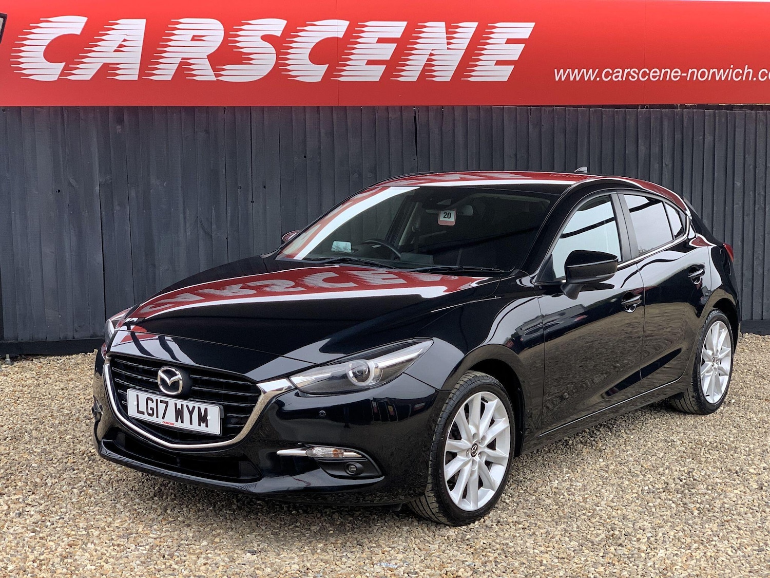 Used Mazda Mazda3 2017 for sale - 76307770: Photo 4