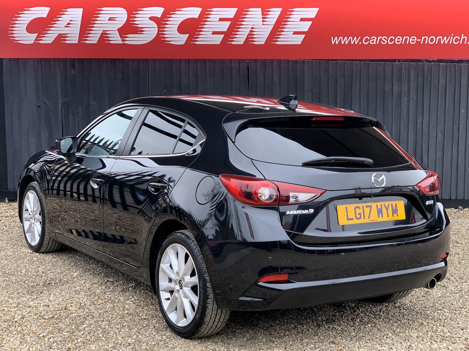 Used Mazda Mazda3 2017 for sale - 76307770: Photo 6