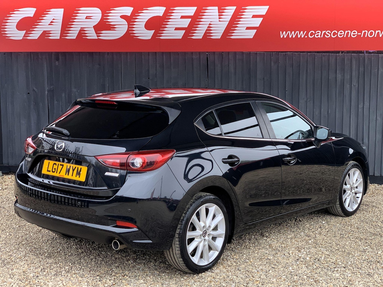 Used Mazda Mazda3 2017 for sale - 76307770: Photo 9