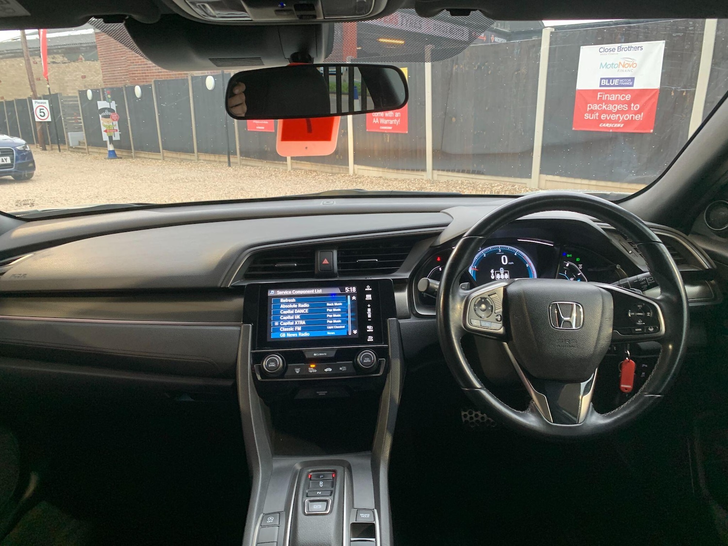 Used Honda Civic 2019 for sale - 76152783: Photo 36