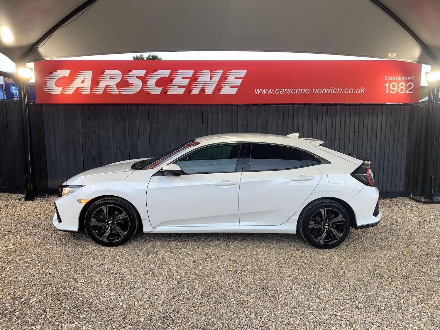 Used Honda Civic 2019 for sale - 76152783: Photo 8
