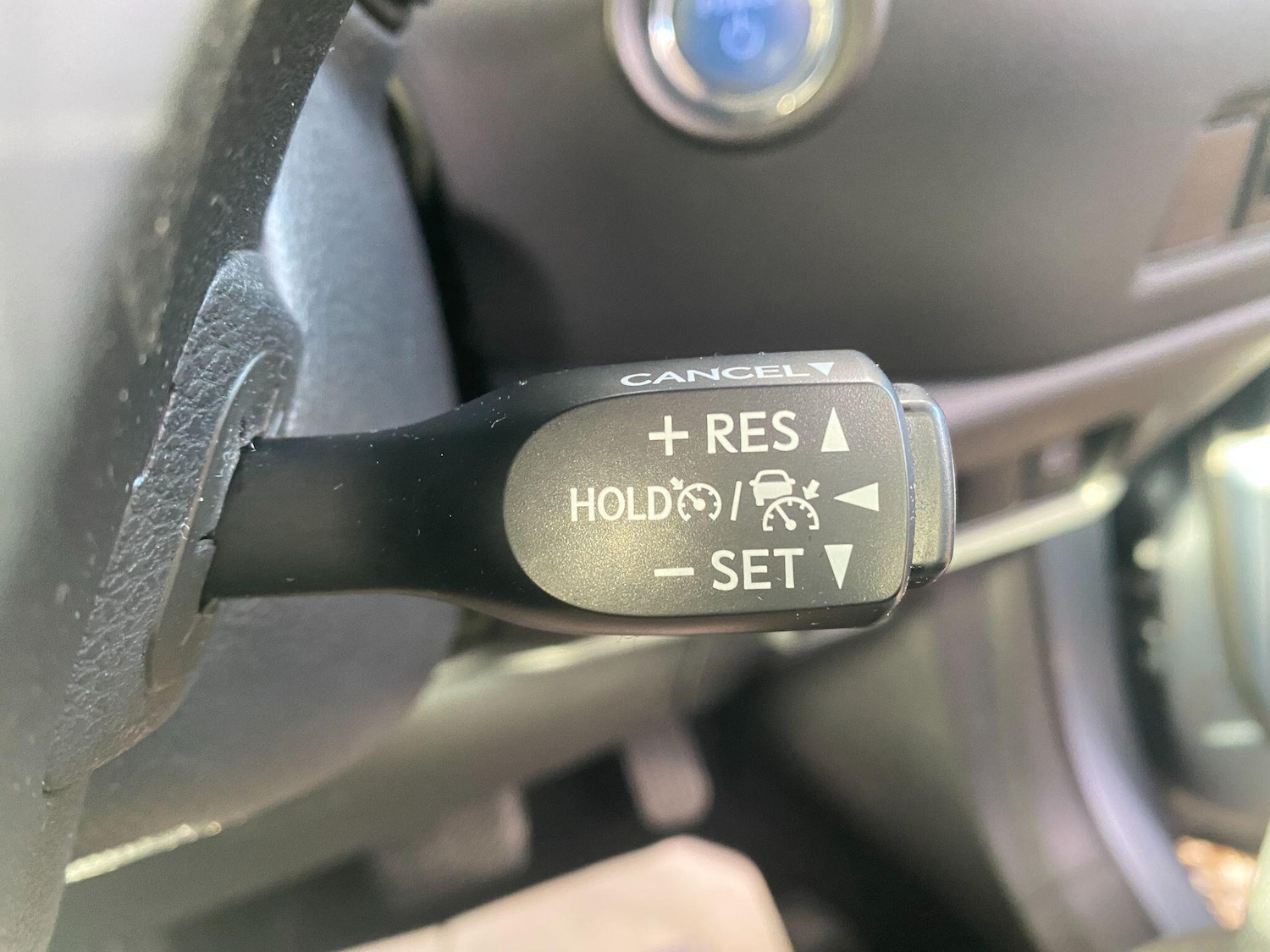 Used Toyota C-HR 2021 for sale - 77021212: Photo 38