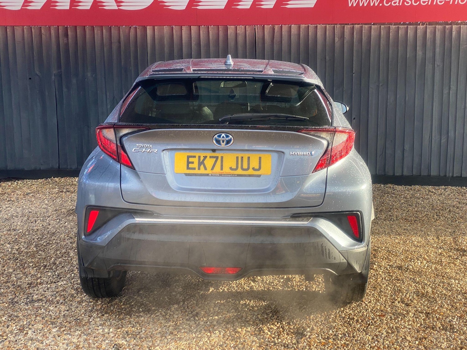 Used Toyota C-HR 2021 for sale - 77021212: Photo 4