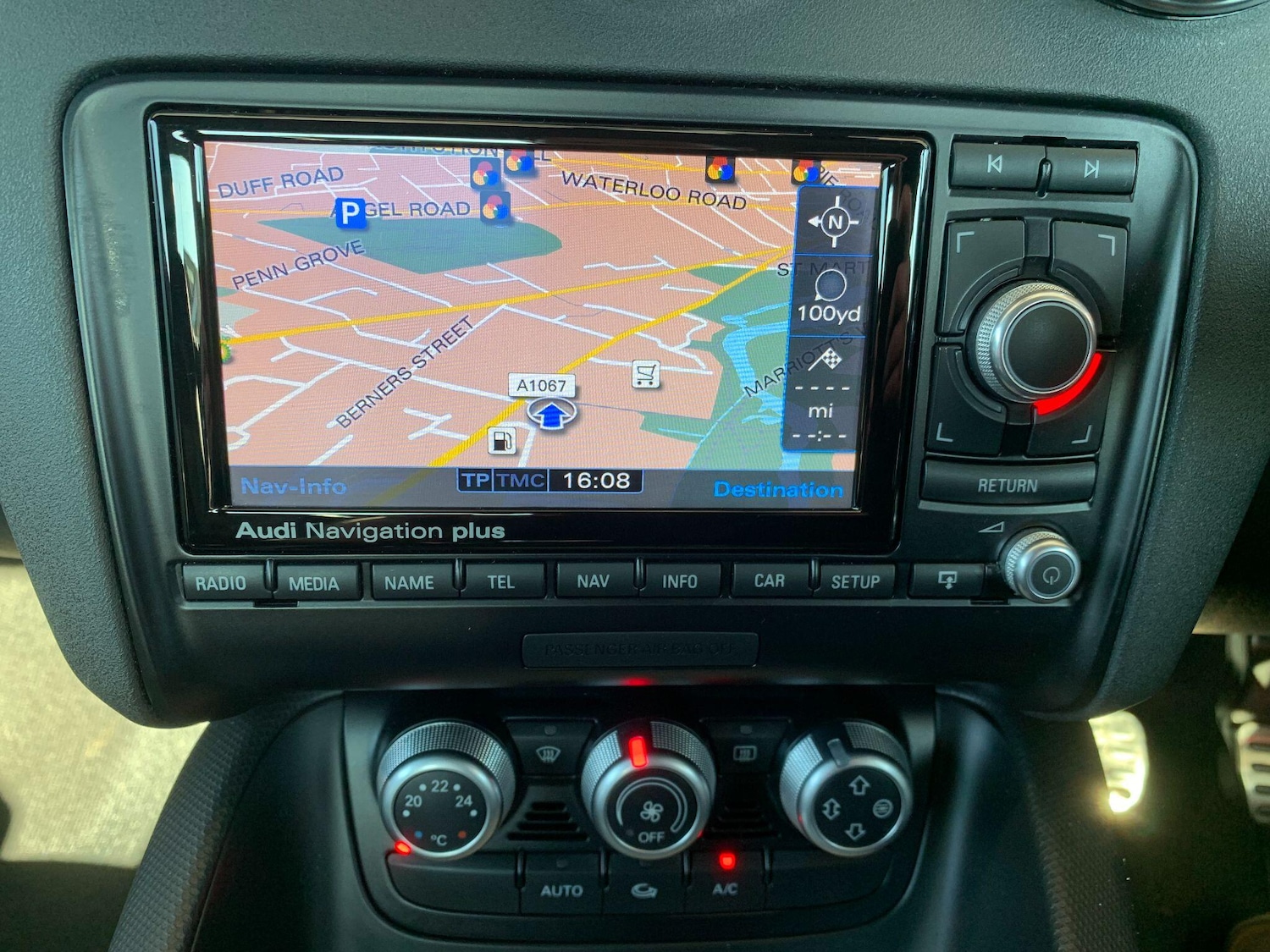 Vehicle 29