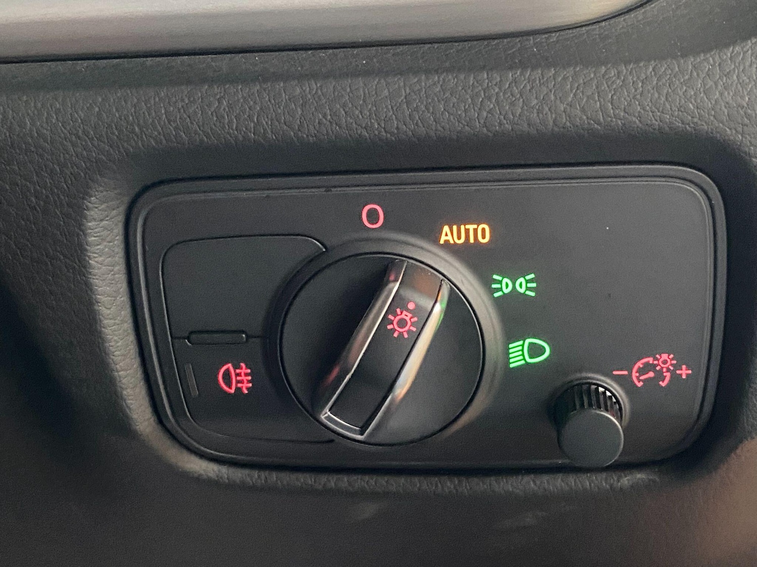 Used Audi S3 2016 for sale - 76727963: Photo 30