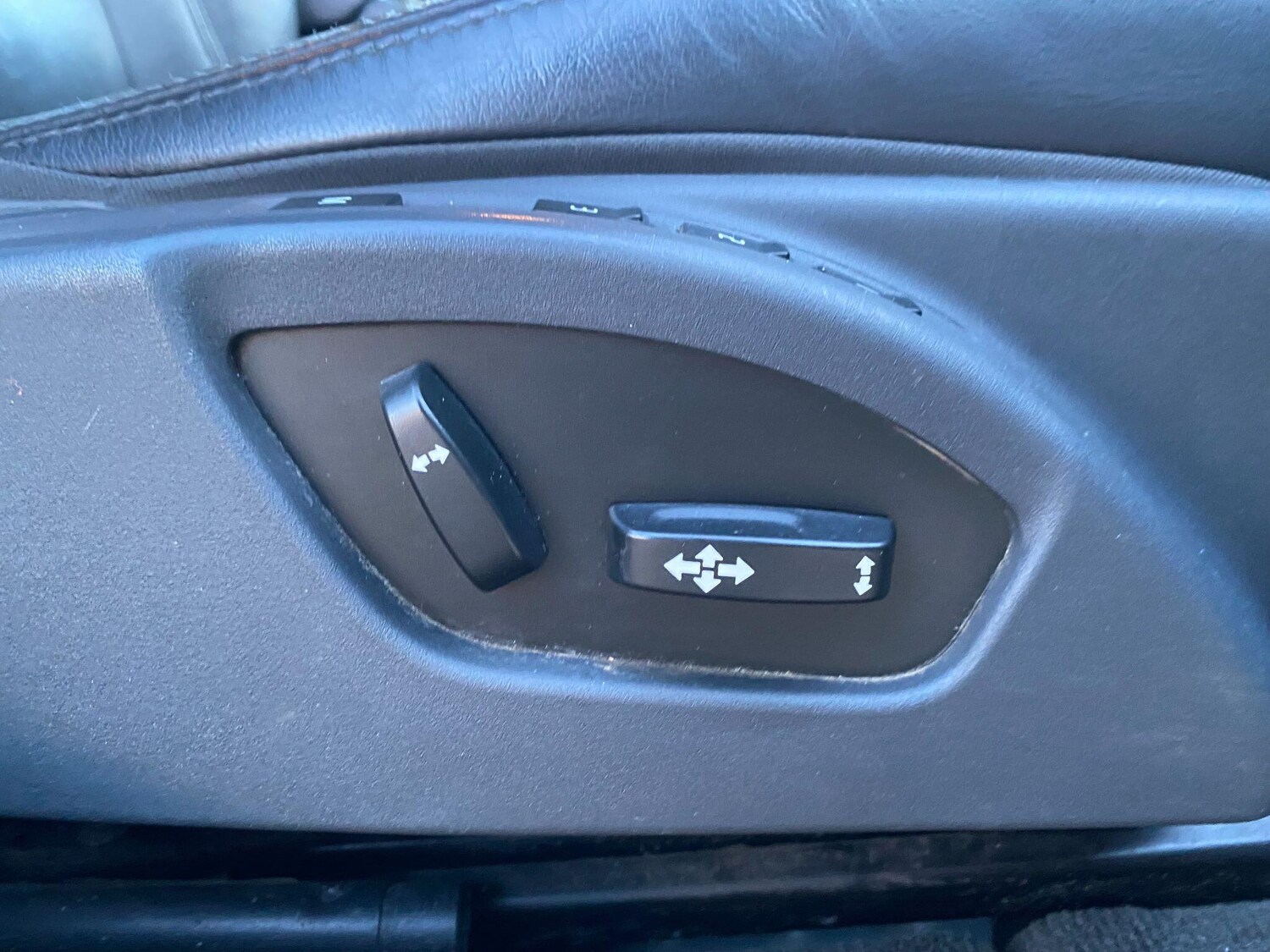 Used Volvo XC60 2015 for sale - 77549576: Photo 42