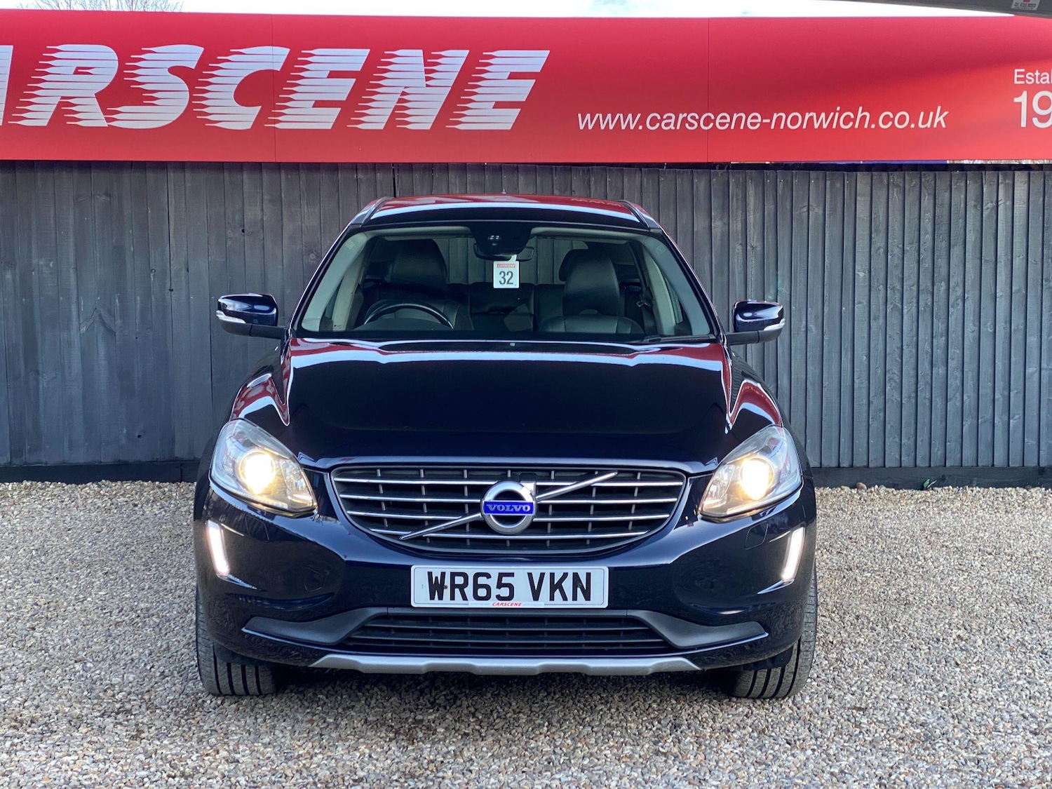 Used Volvo XC60 2015 for sale - 77549576: Photo 9