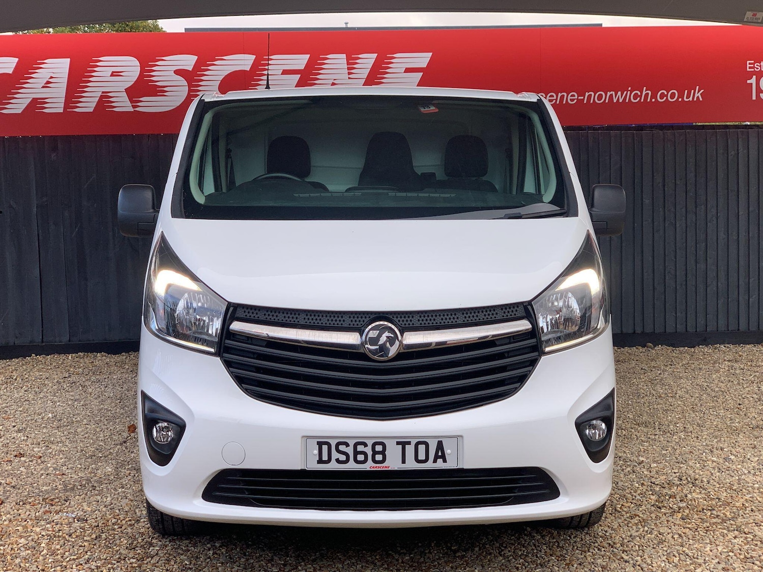 Used Vauxhall Vivaro 2018 for sale - 76306251: Photo 3