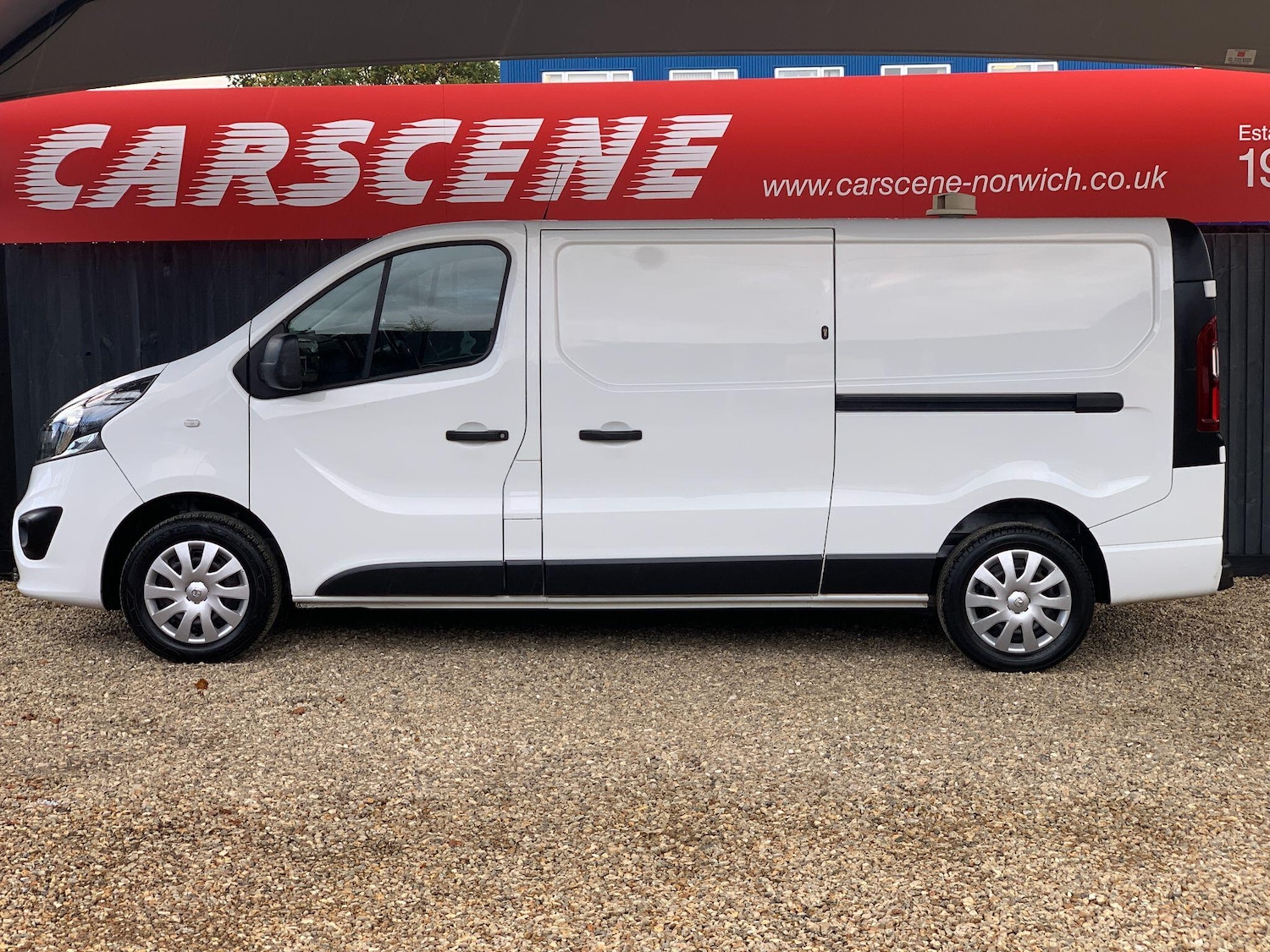 Used Vauxhall Vivaro 2018 for sale - 76306251: Photo 5