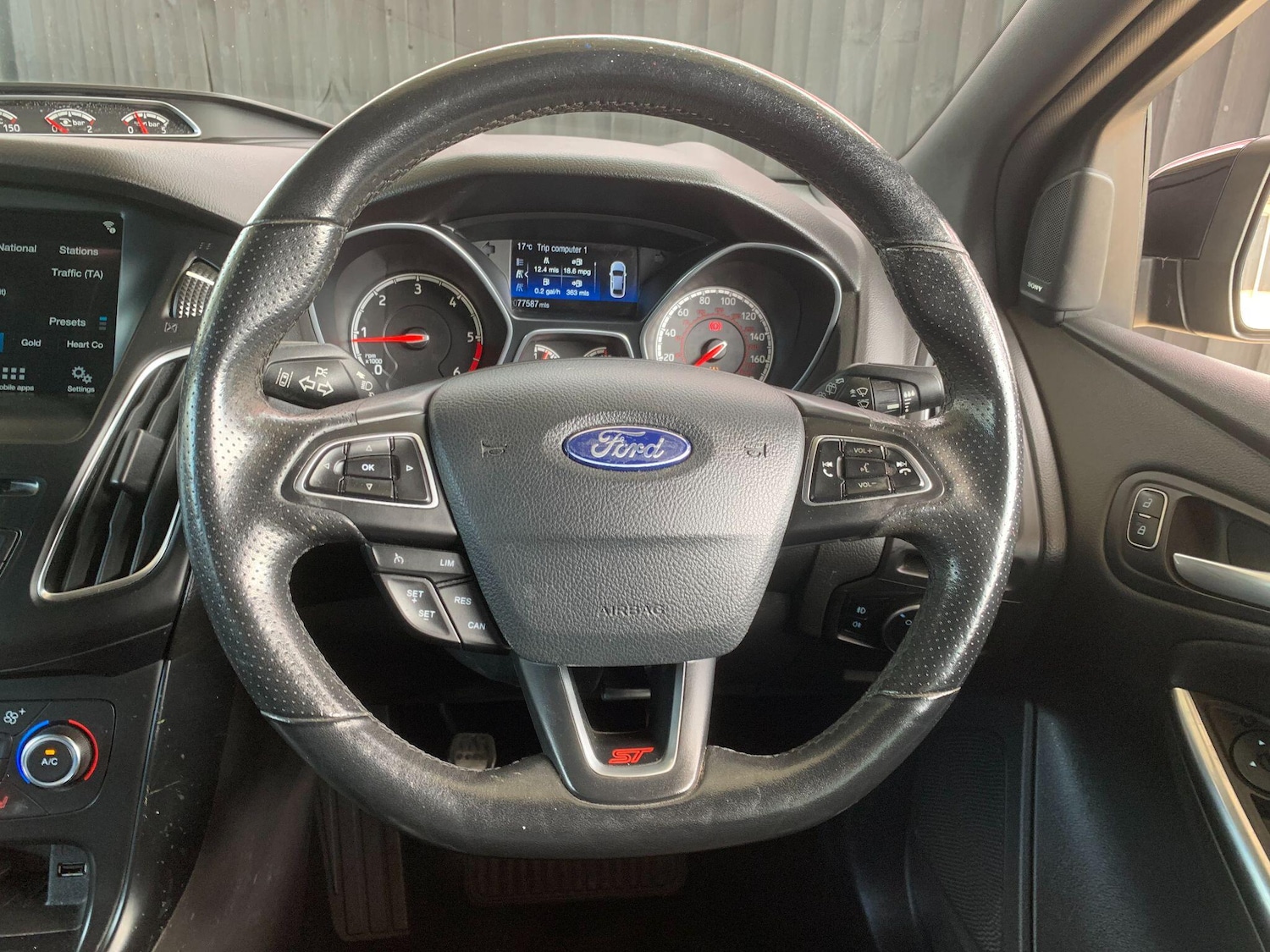 Used Ford Focus 2017 for sale - 76043216: Photo 39