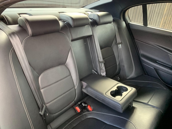 Used Jaguar XE 2017 for sale - 76240009: Photo 35