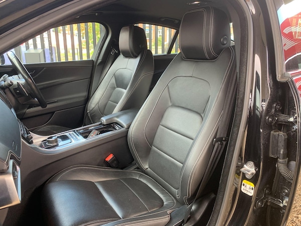 Used Jaguar XE 2017 for sale - 76240009: Photo 42