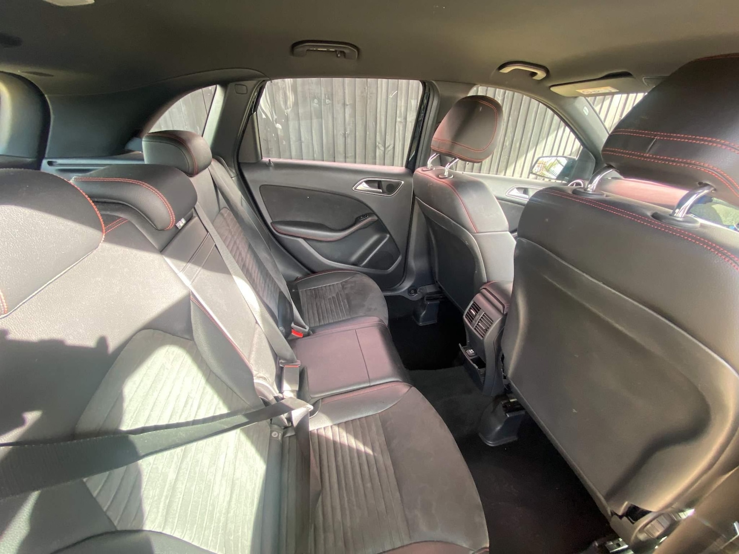 Used Mercedes-Benz B Class 2017 for sale - 76765951: Photo 27