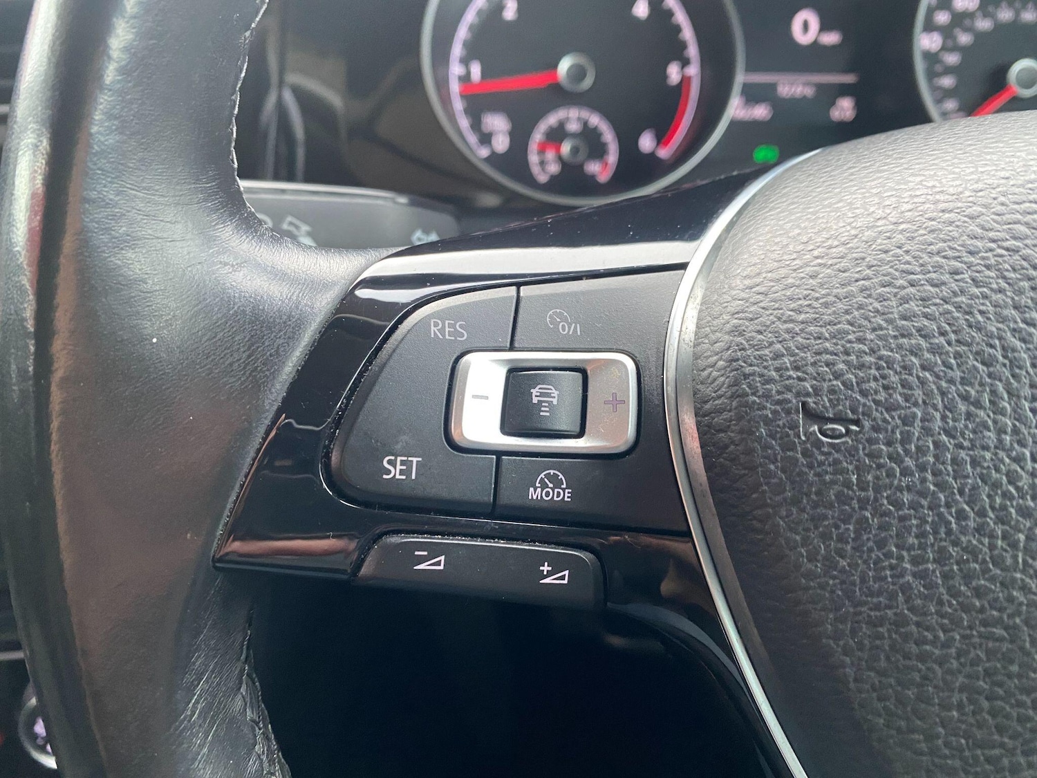 Used Volkswagen Golf for sale - 76728004: Photo 15