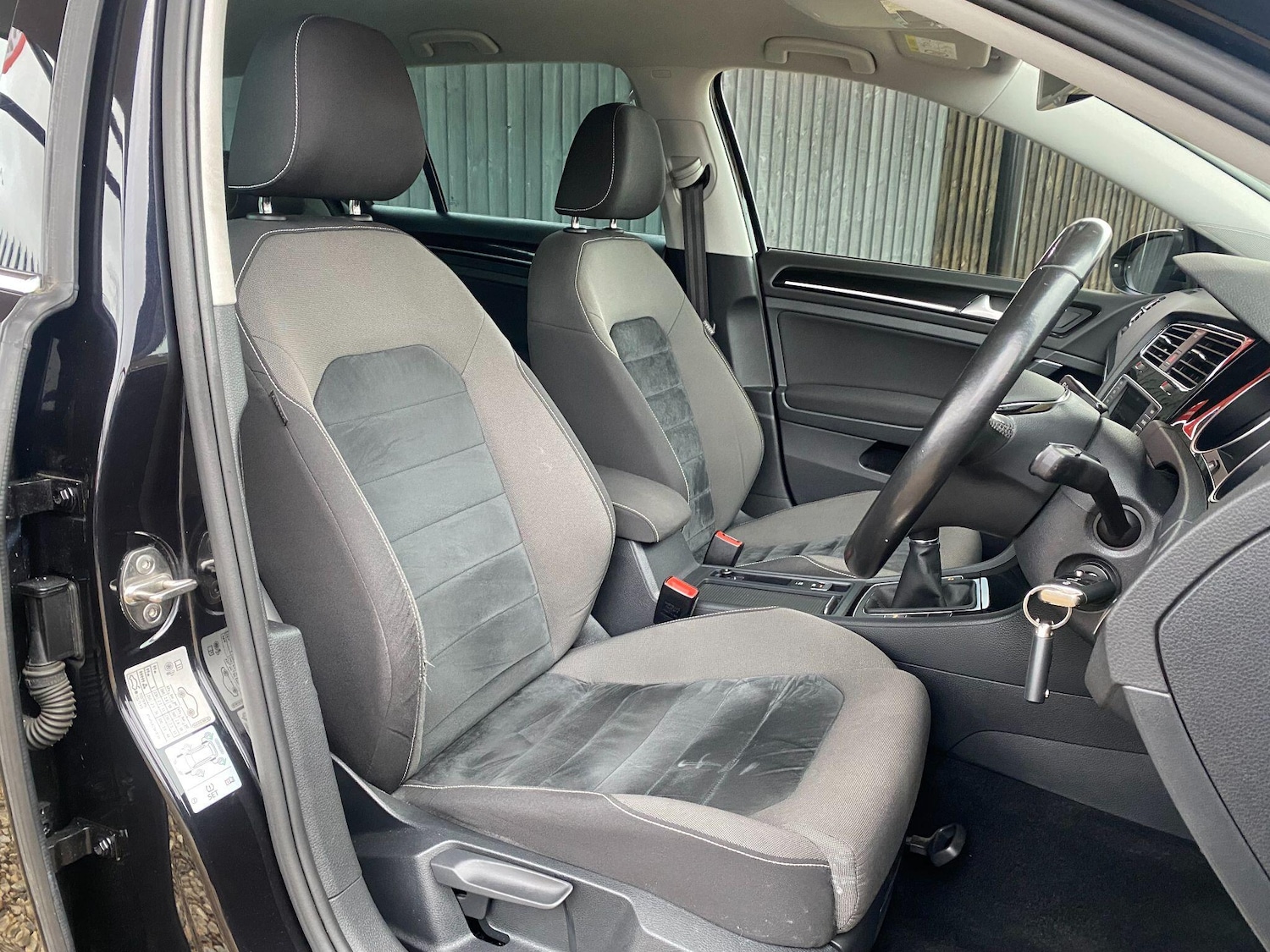 Used Volkswagen Golf for sale - 76728004: Photo 28