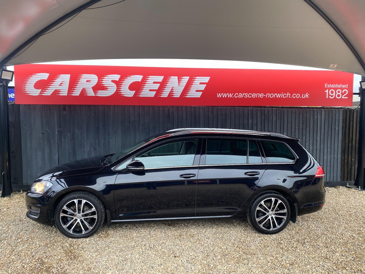 Used Volkswagen Golf for sale - 76728004: Photo 8