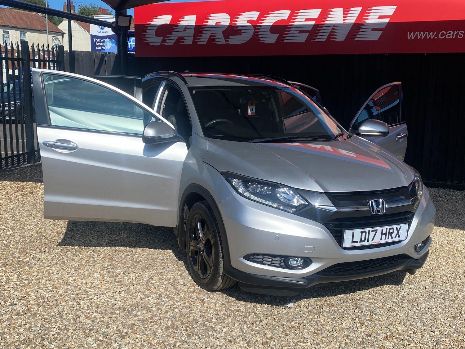 Used Honda HR-V 2017 for sale - 76108918: Photo 13