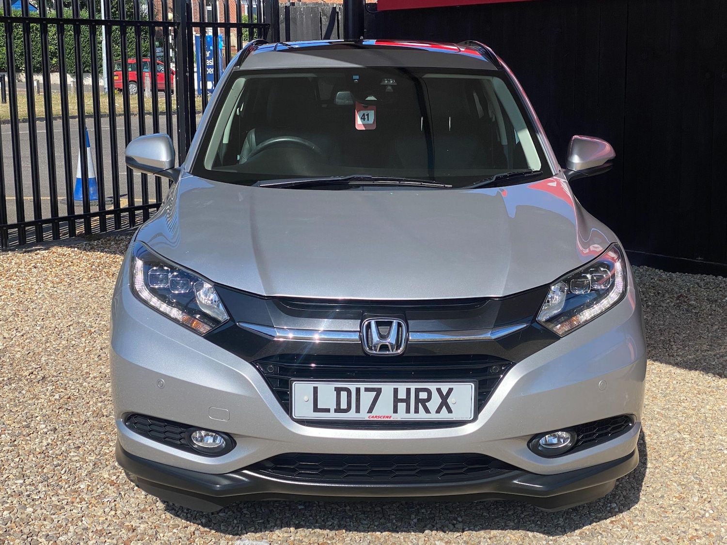 Used Honda HR-V 2017 for sale - 76108918: Photo 8